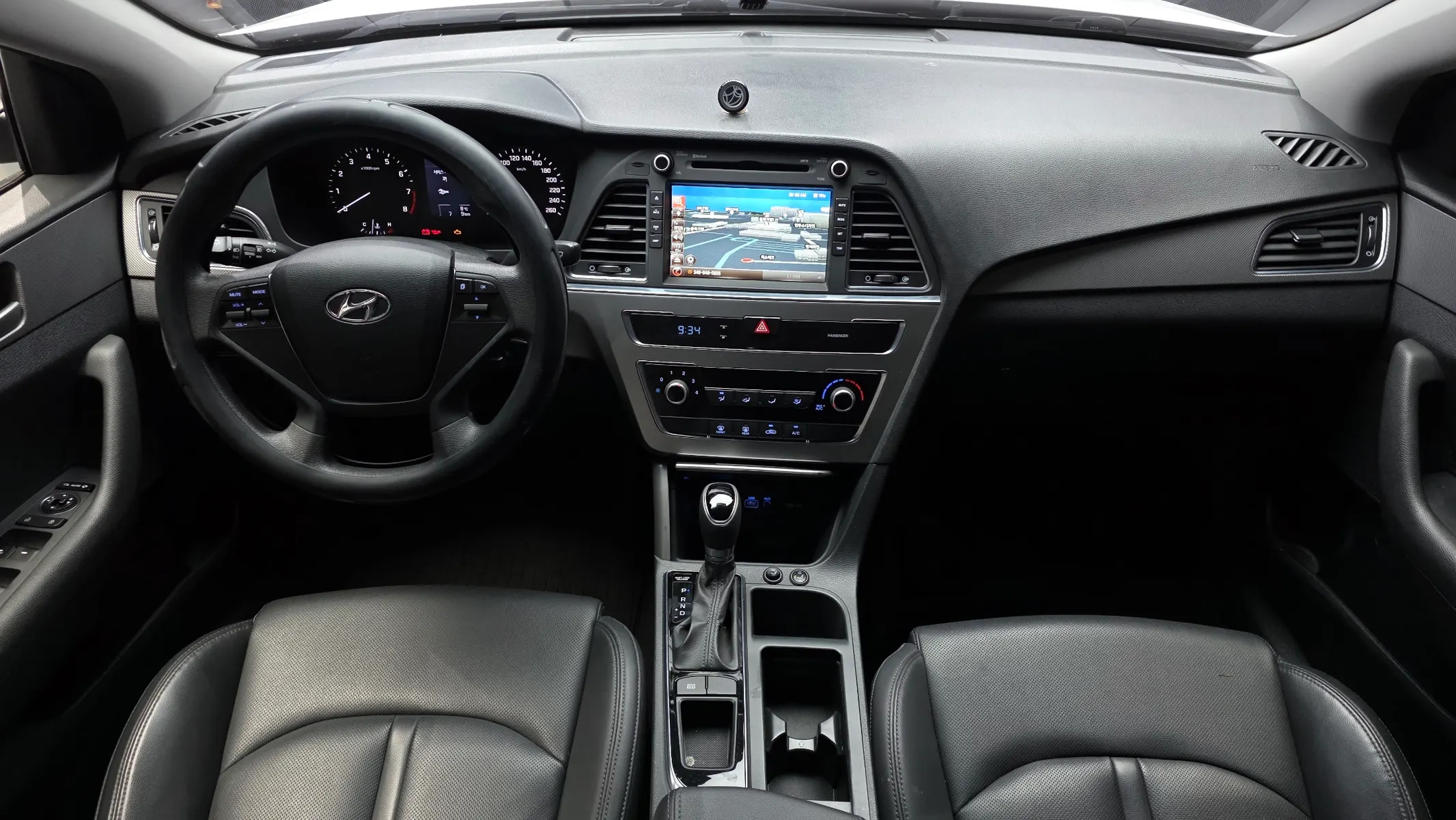 Hyundai LF LPI 2015 4/5