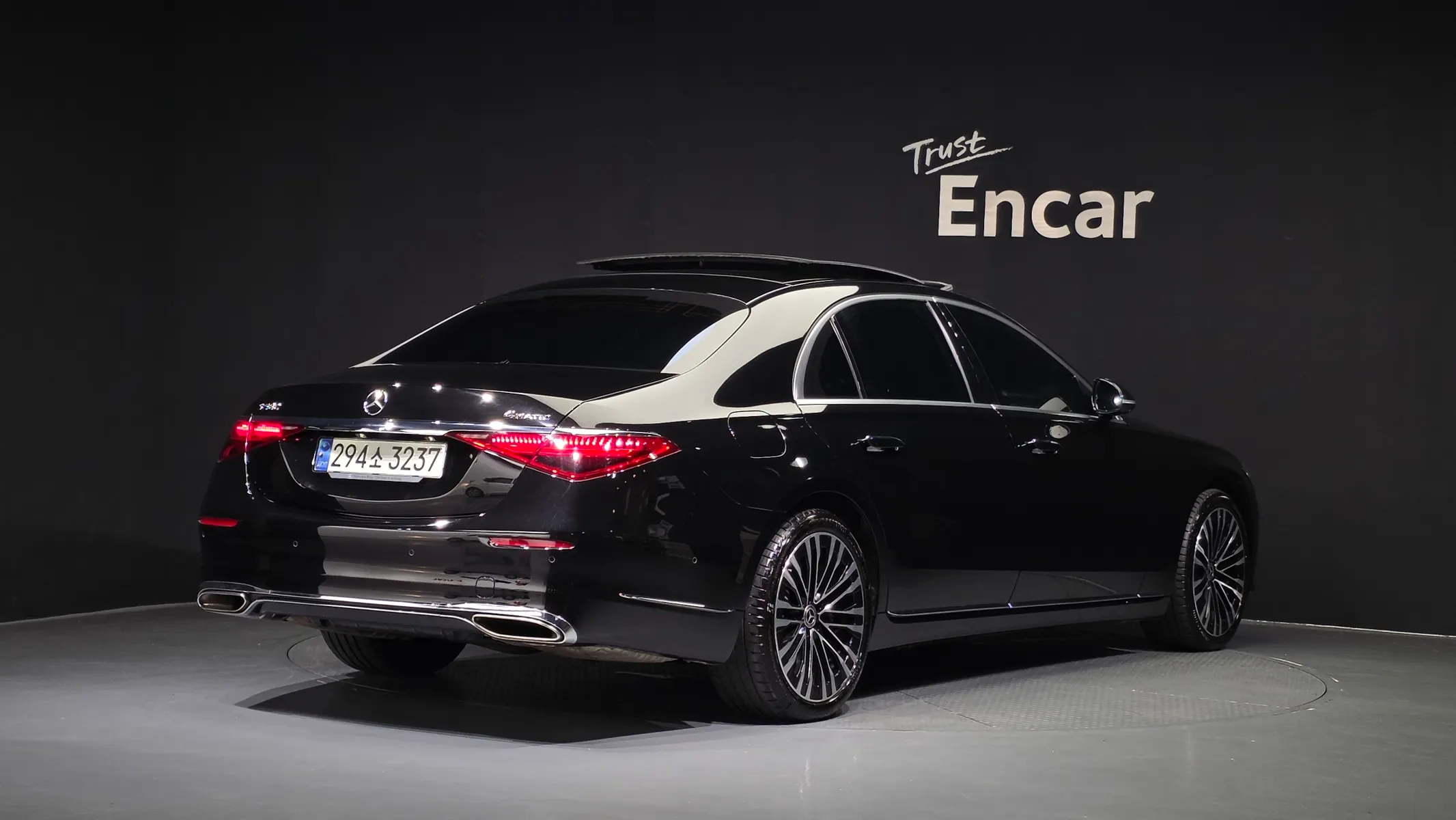 Mercedes-Benz S-Class W223 S580L 4MATIC 2021 2/35