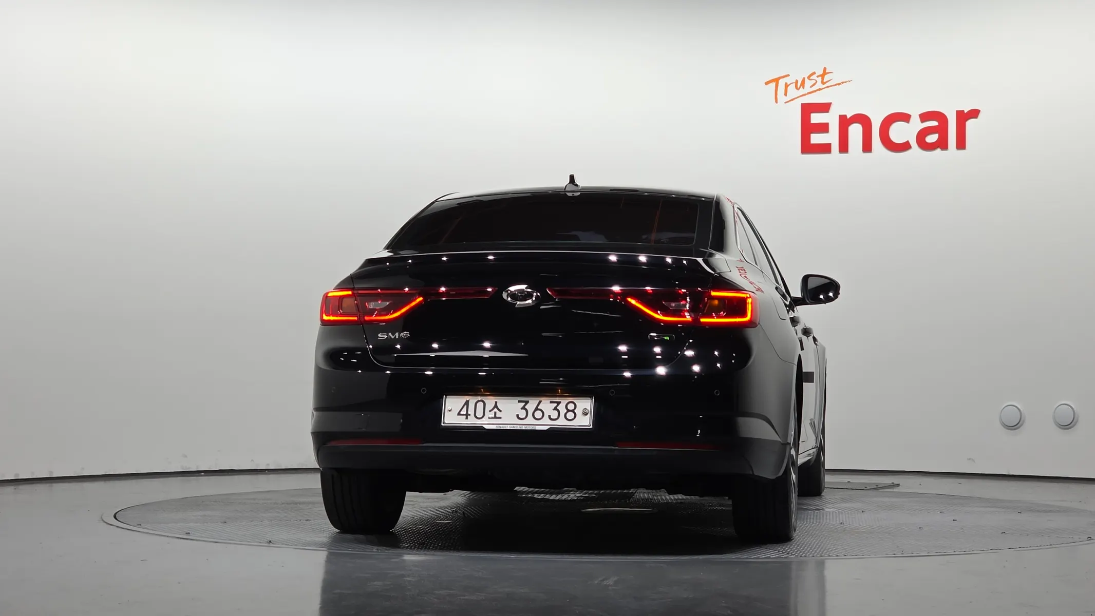 Renault Korea SM6 2.0 LPe LE () 2017 3/5