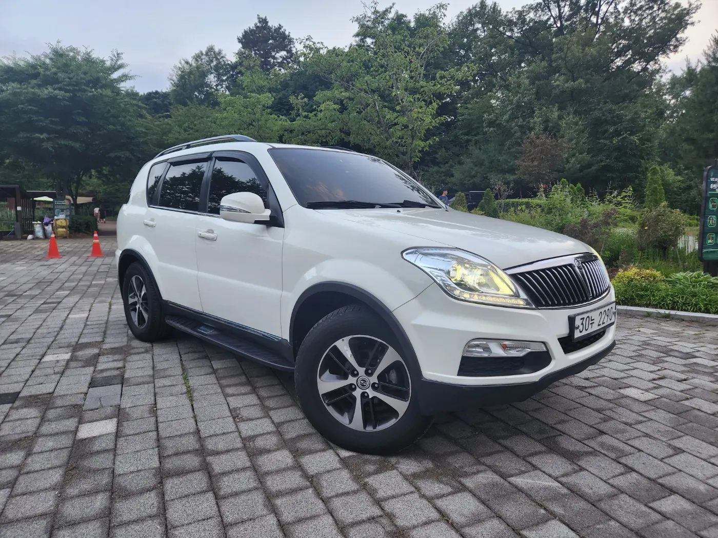 KG Mobility W 2.0 4WD RX7 2015 2/15