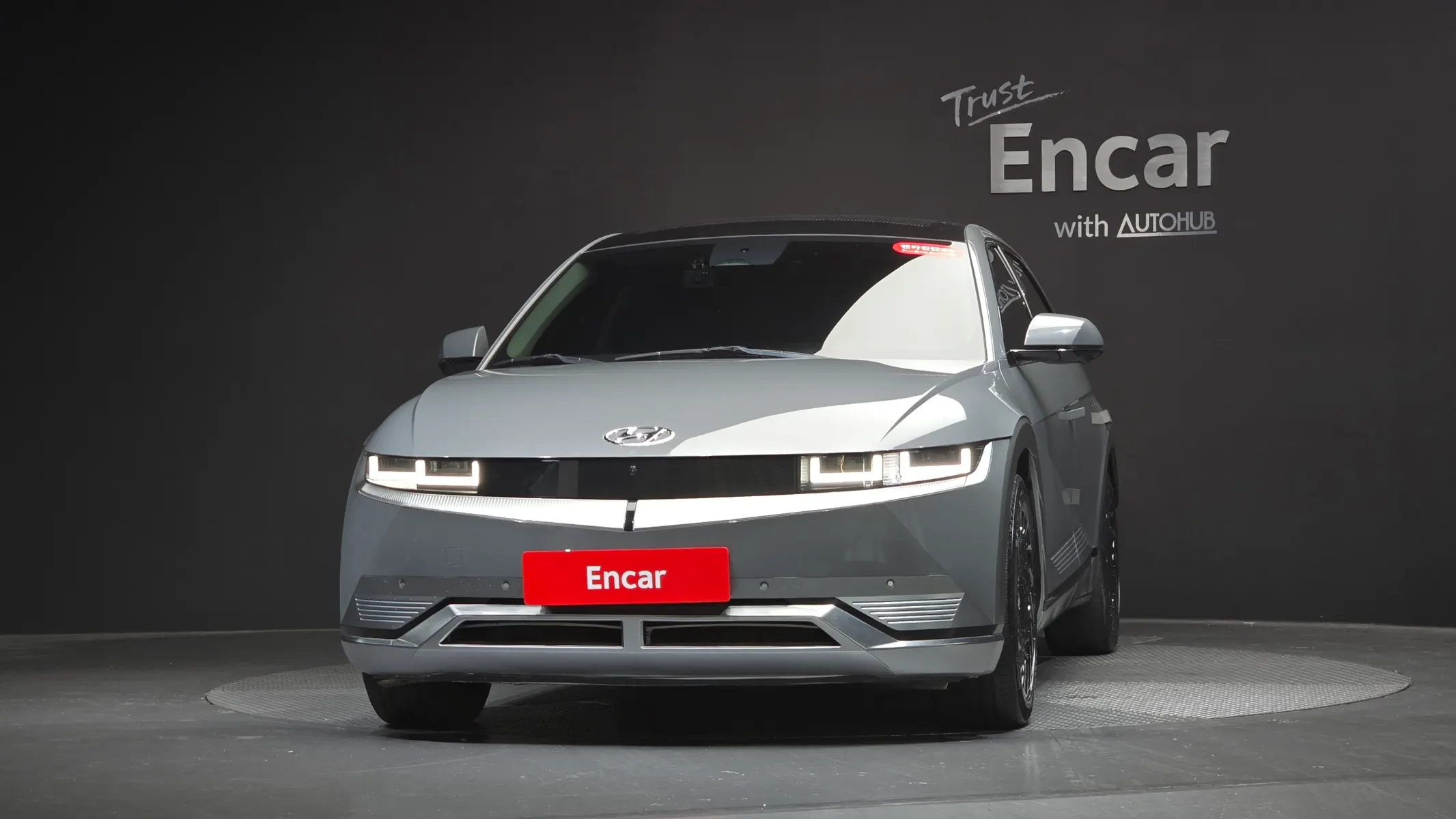 Hyundai Ioniq 5 AWD 2021 2/5