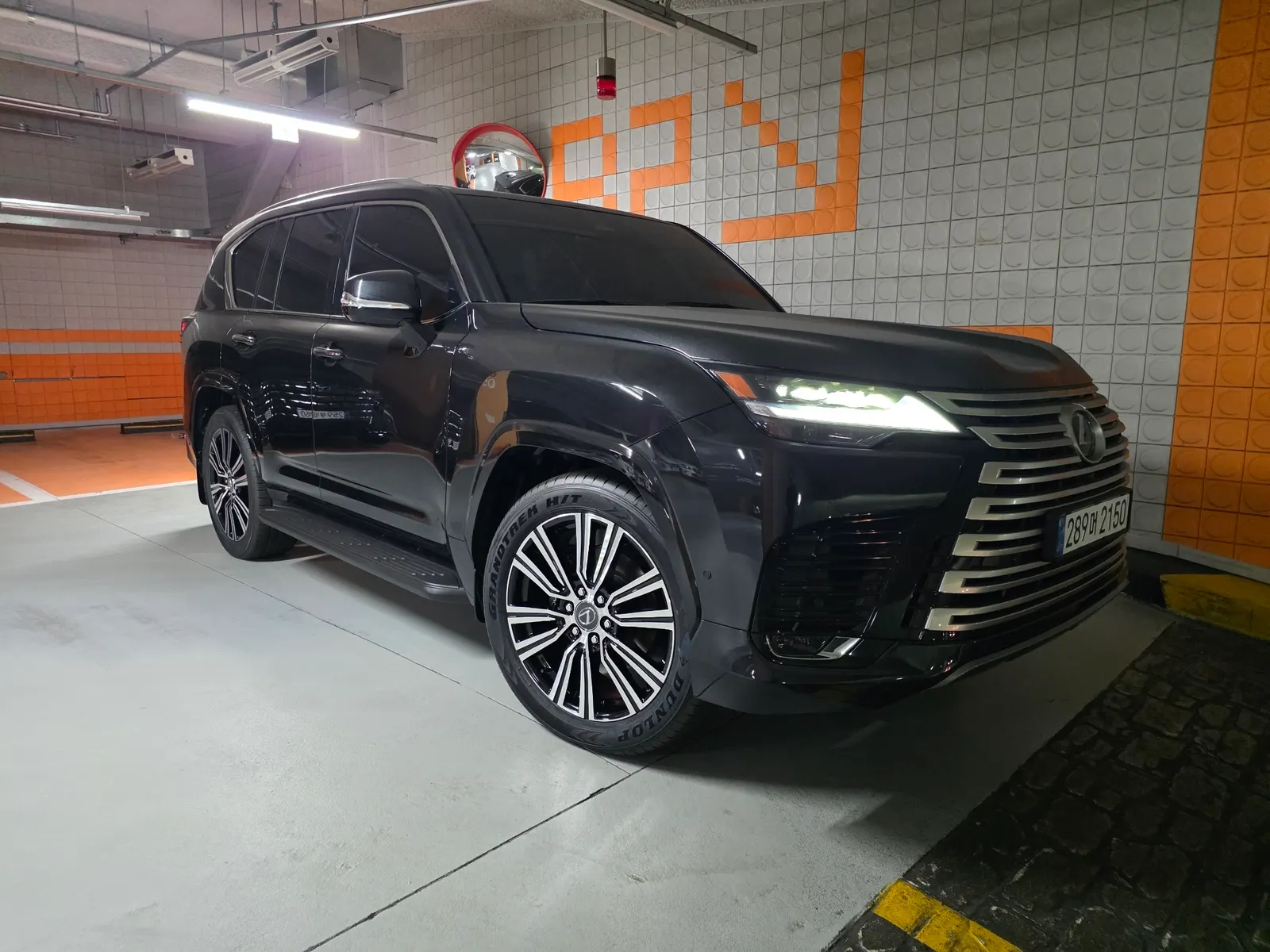 Lexus LX 4 700h 2026 3/5