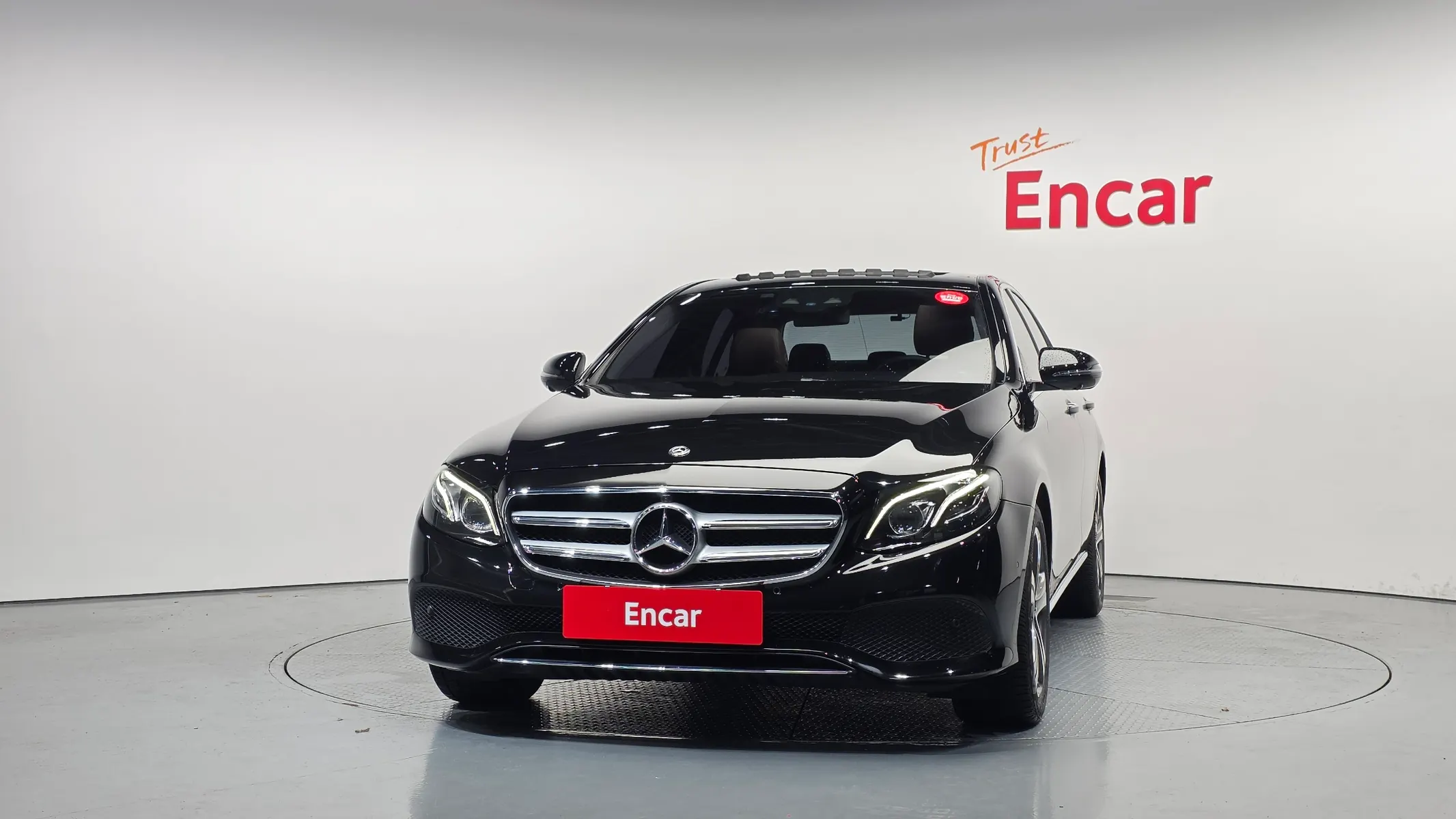 Mercedes-Benz E-Class W213 E300 4MATIC 2018 3/34