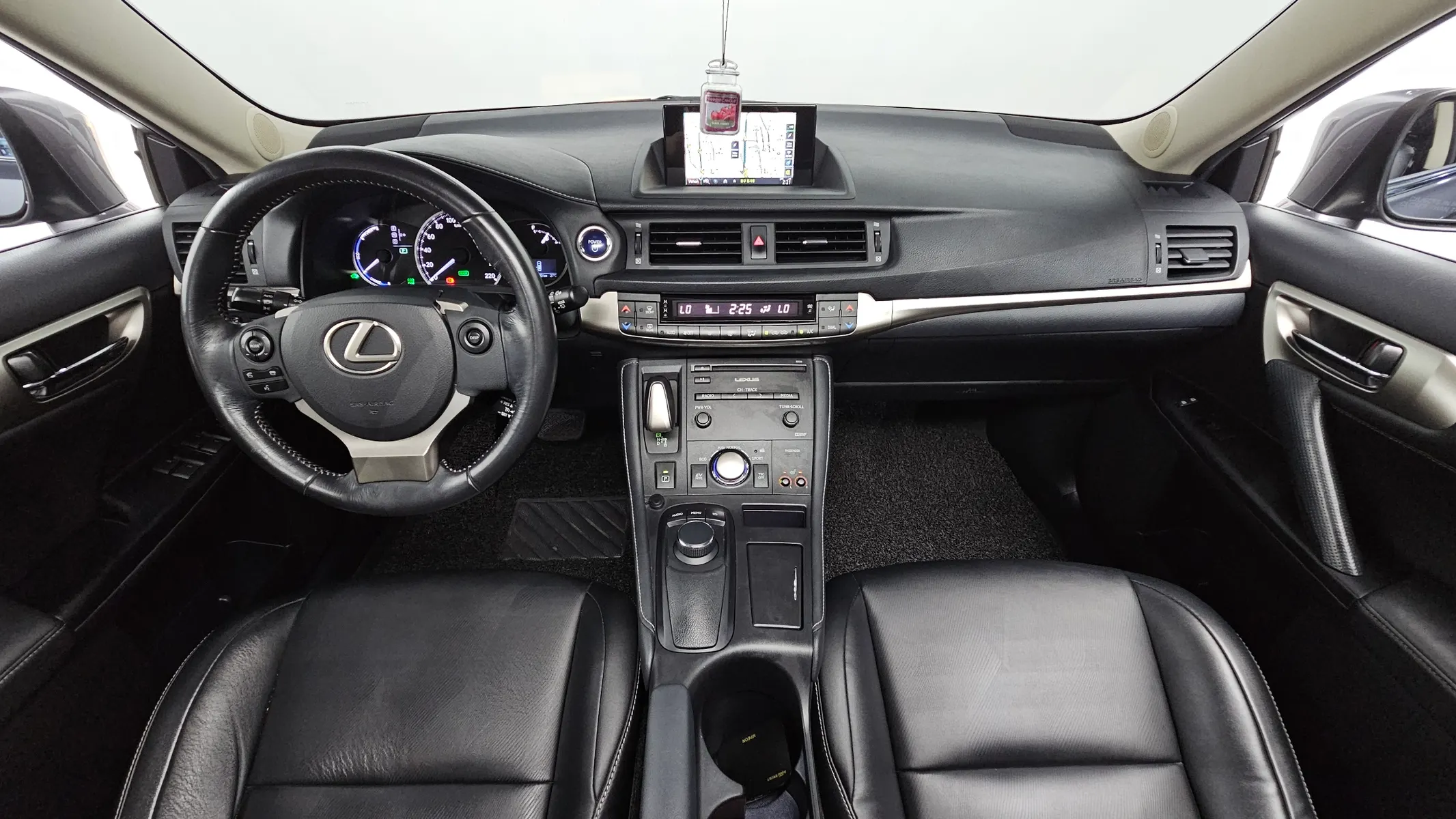 Lexus CT200h 1.8 2015 4/5