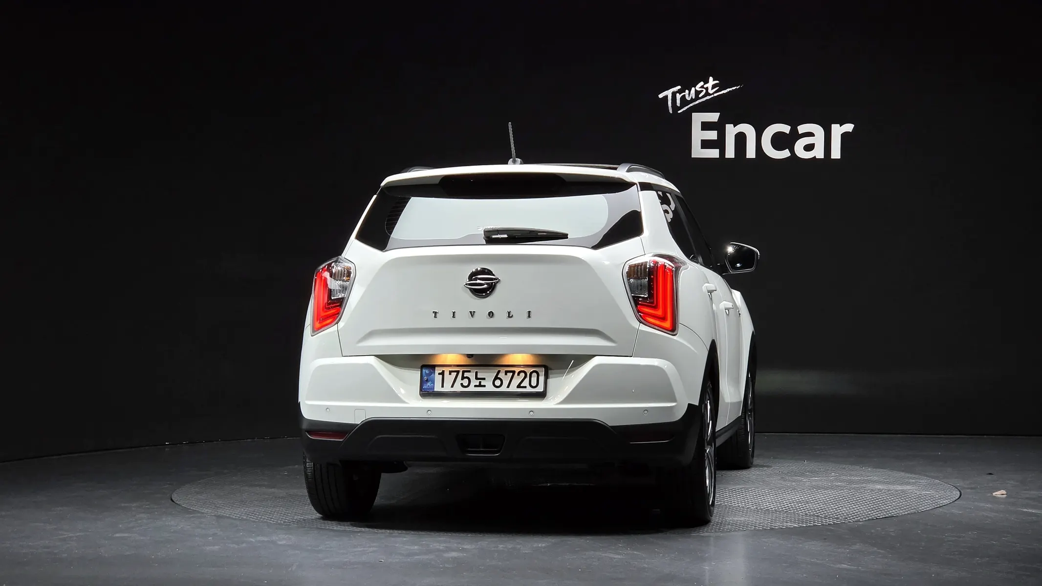 KG Mobility 베리 티볼리 1.5 2WD 2020 3/5