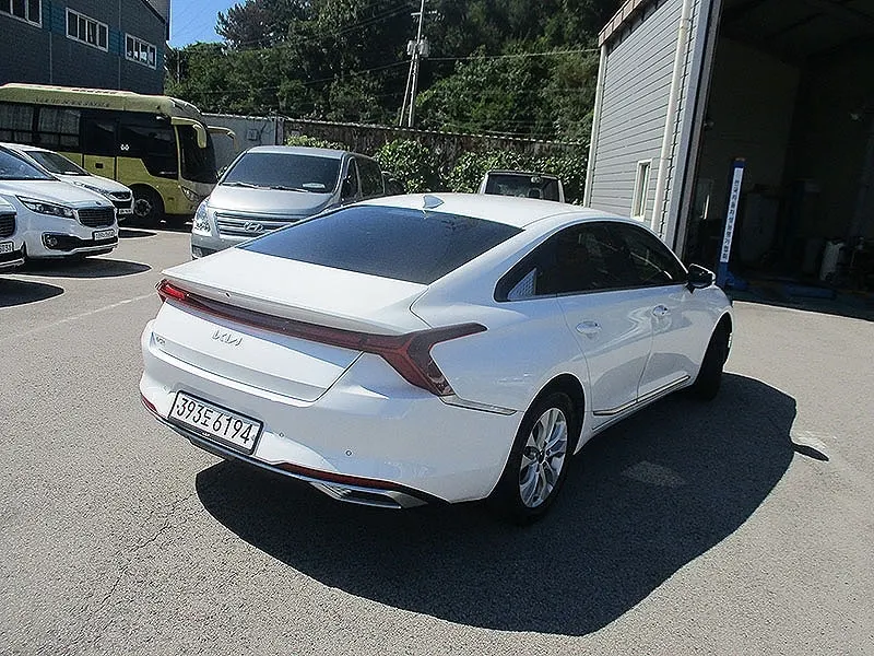 Kia K8 3.5 LPG 2WD 2023 2/14