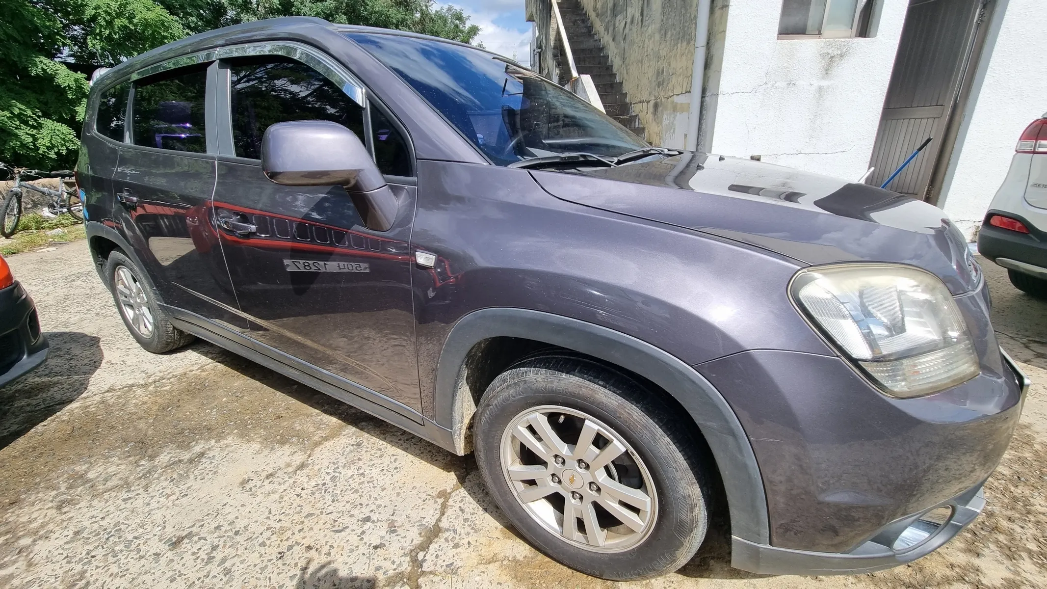 Chevrolet 올란도 2.0 LT 2011 2/12