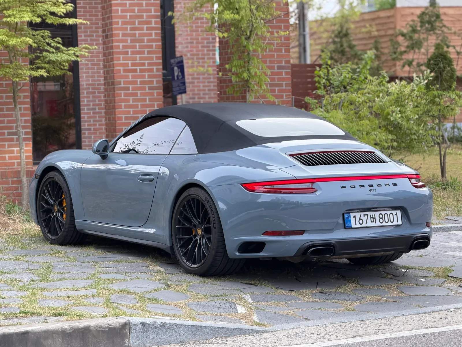 Porsche 911 4 2018 2/8