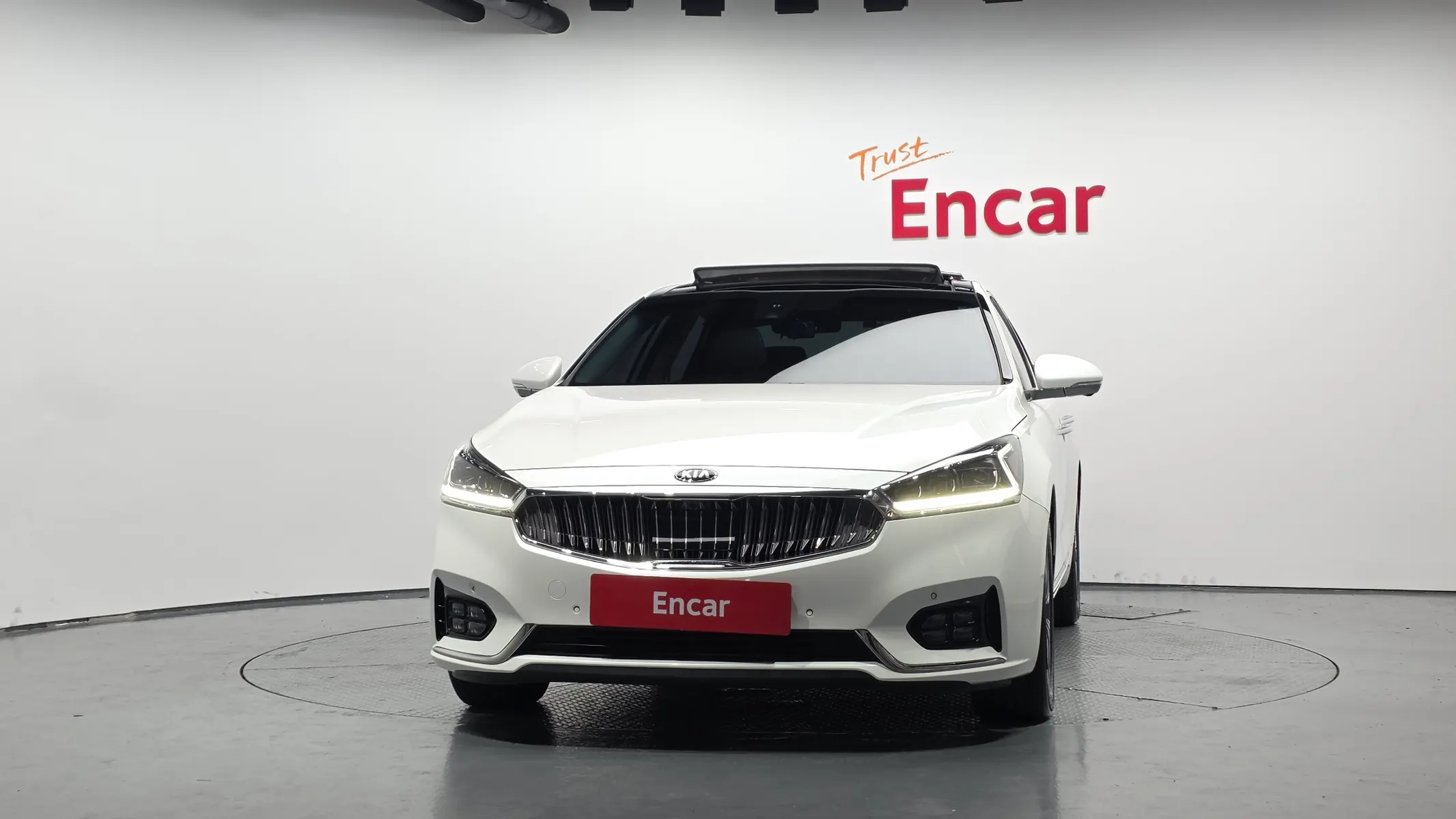 Kia K7 2018 2/5