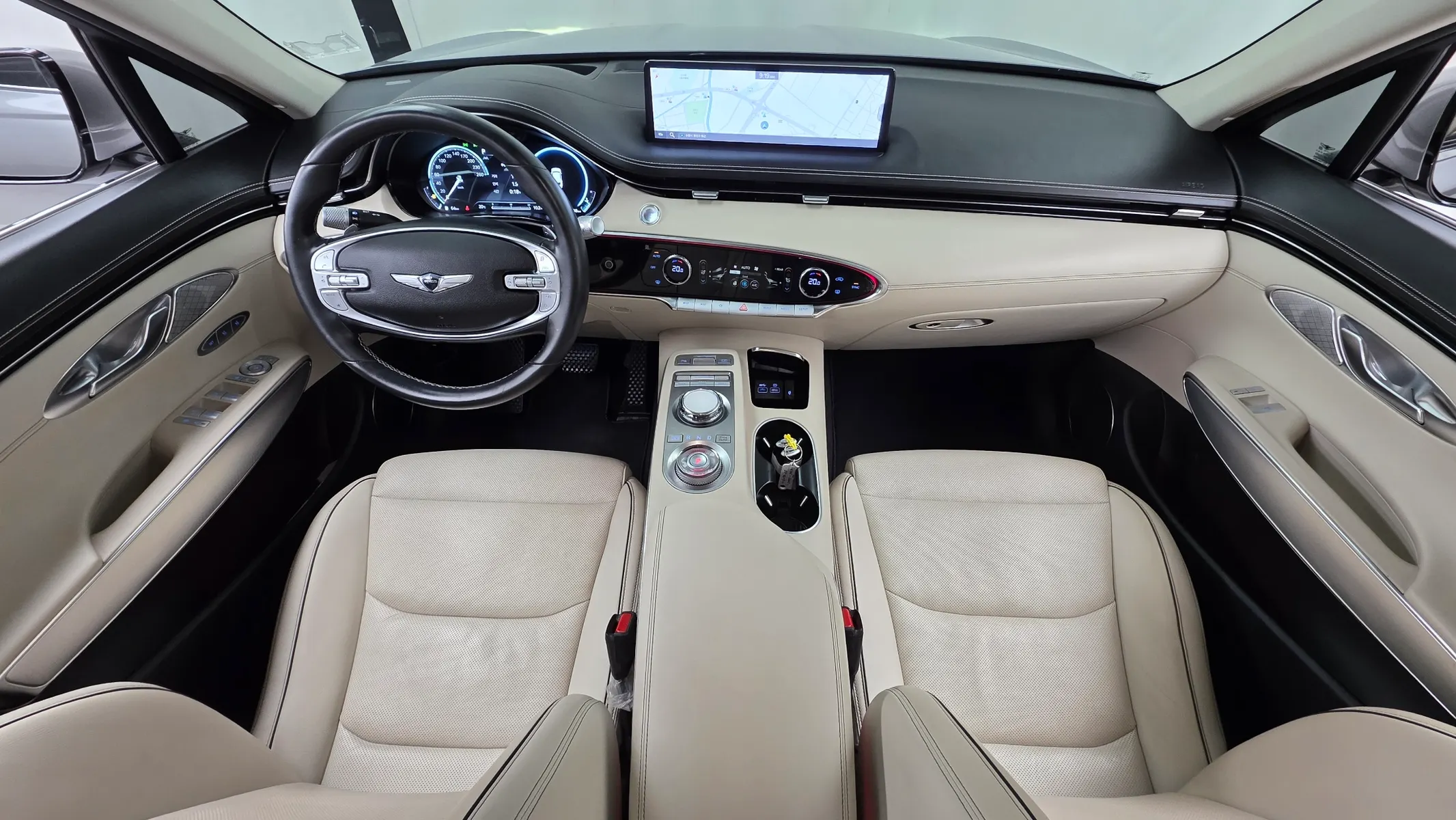Genesis GV70 2.5T 2WD 2021 4/5