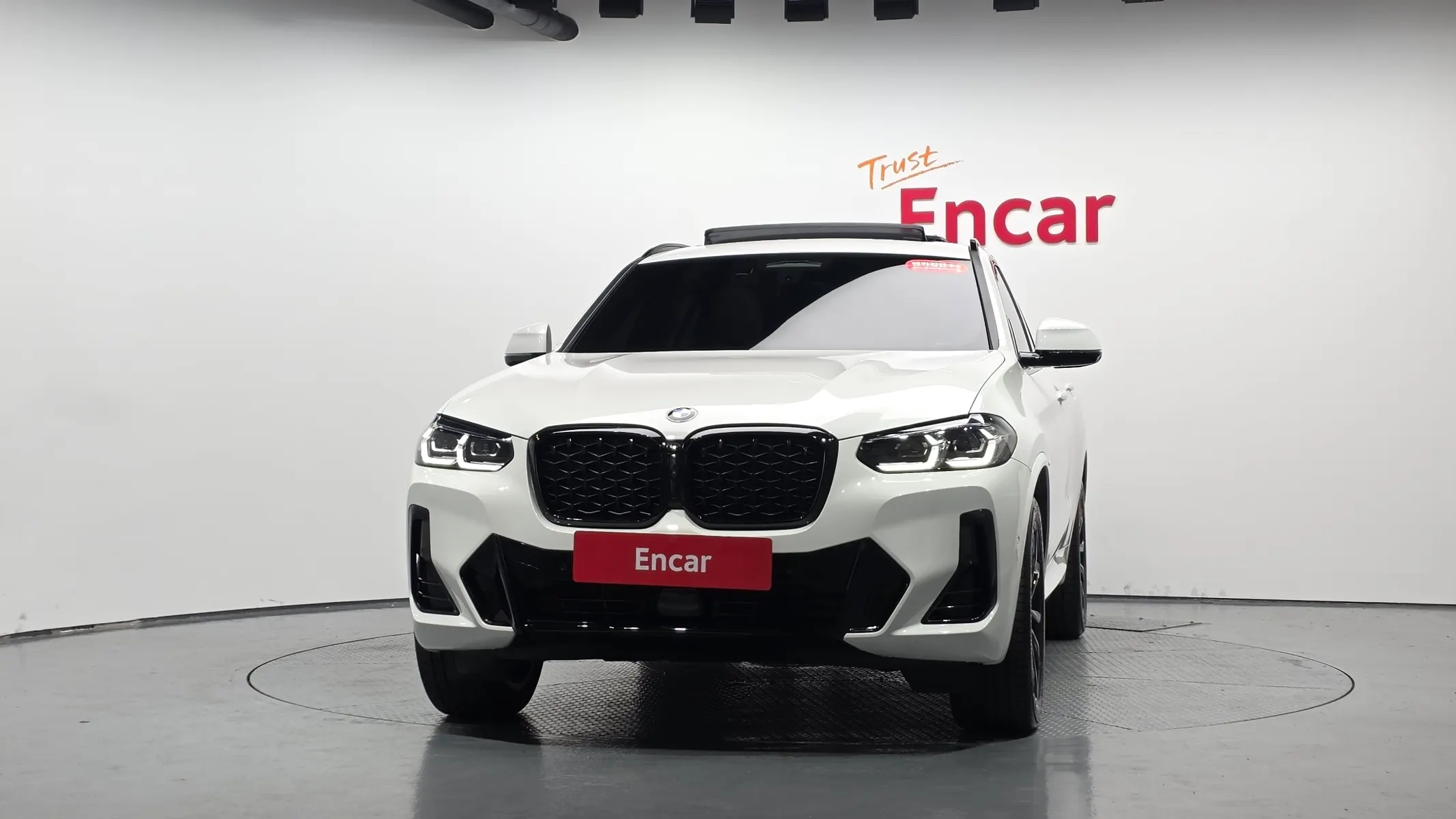 BMW X4 (G02) xDrive20i M 2025 2/32