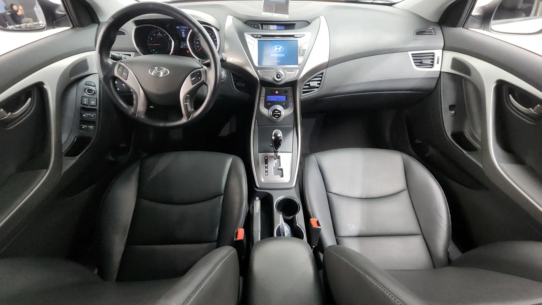 Hyundai MD M16 GDI 2013 4/5