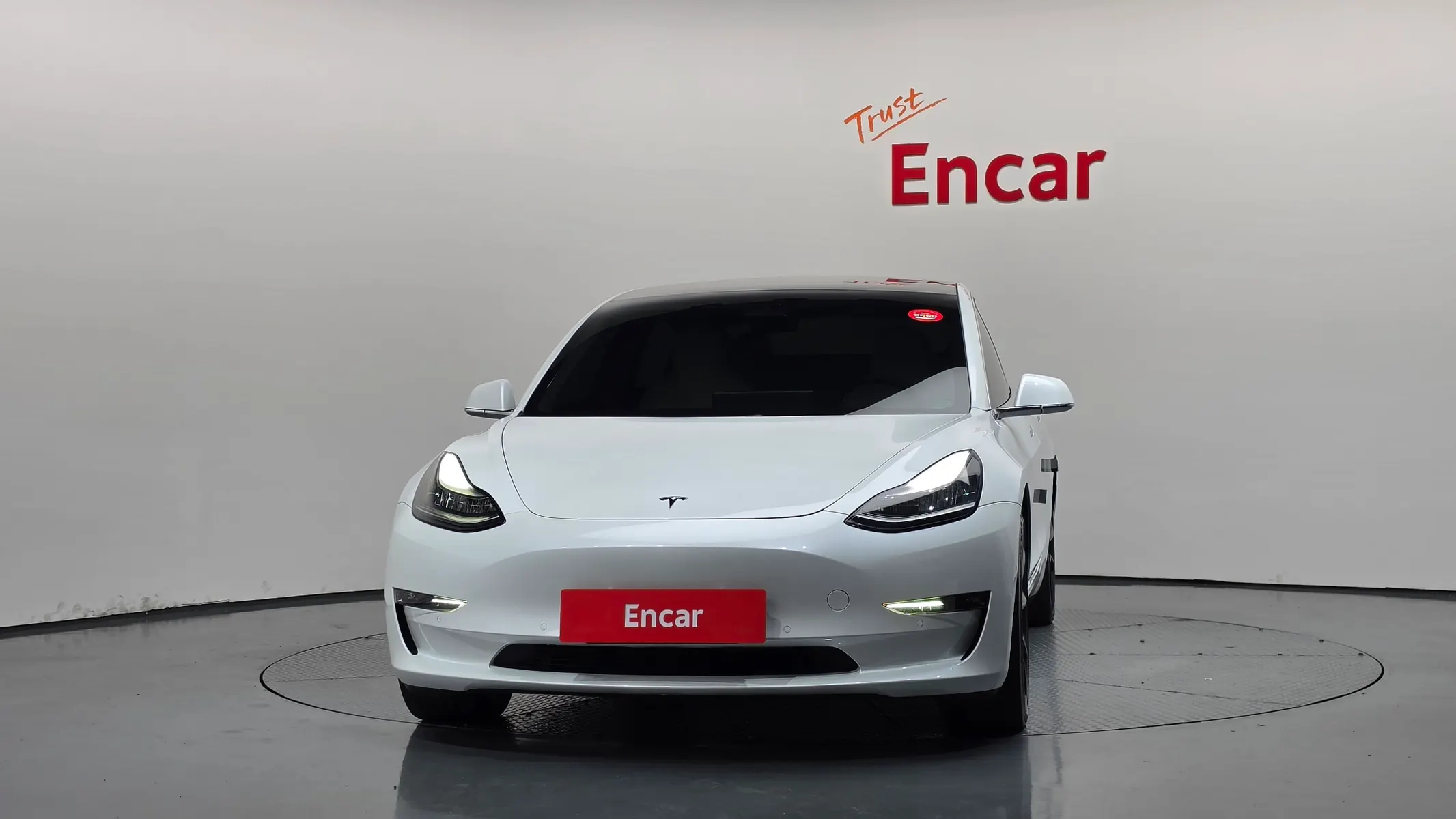 Tesla 3 AWD 2020 2/5