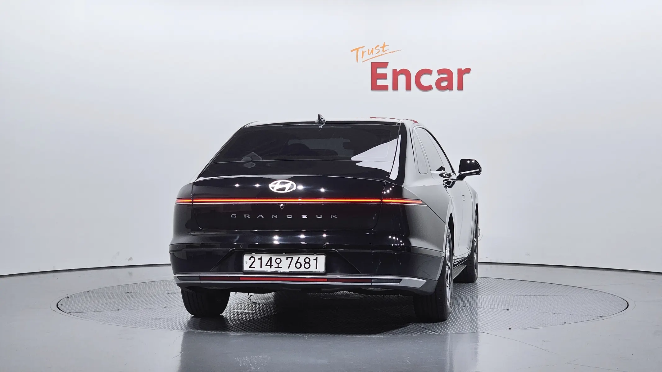 Hyundai (GN7) 2023 3/5