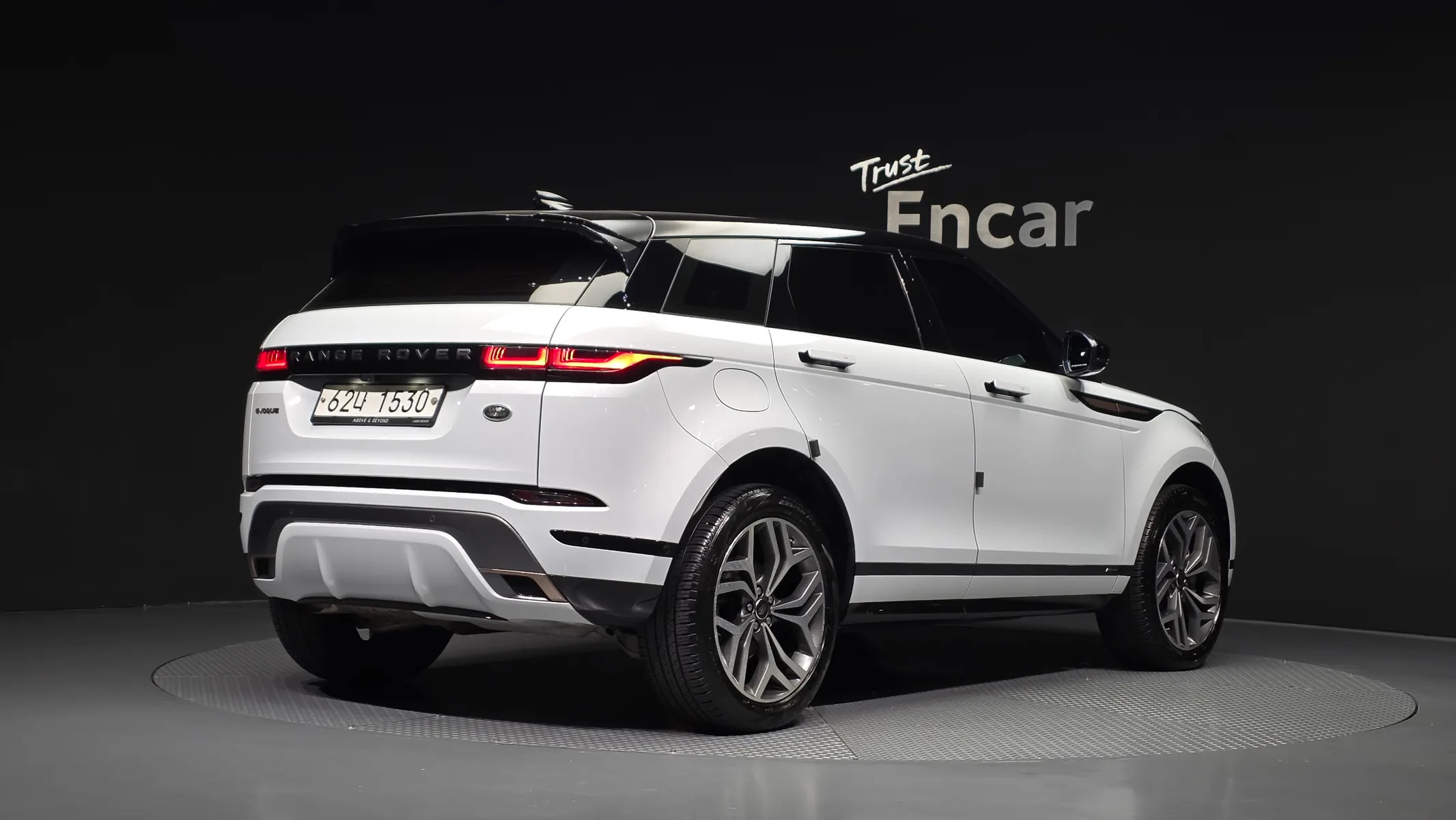 Land Rover 2 D180 2019 2/32