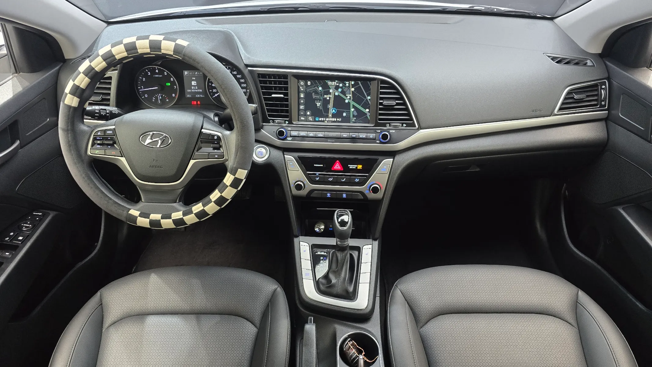 Hyundai AD 1.6 GDI 2017 4/5