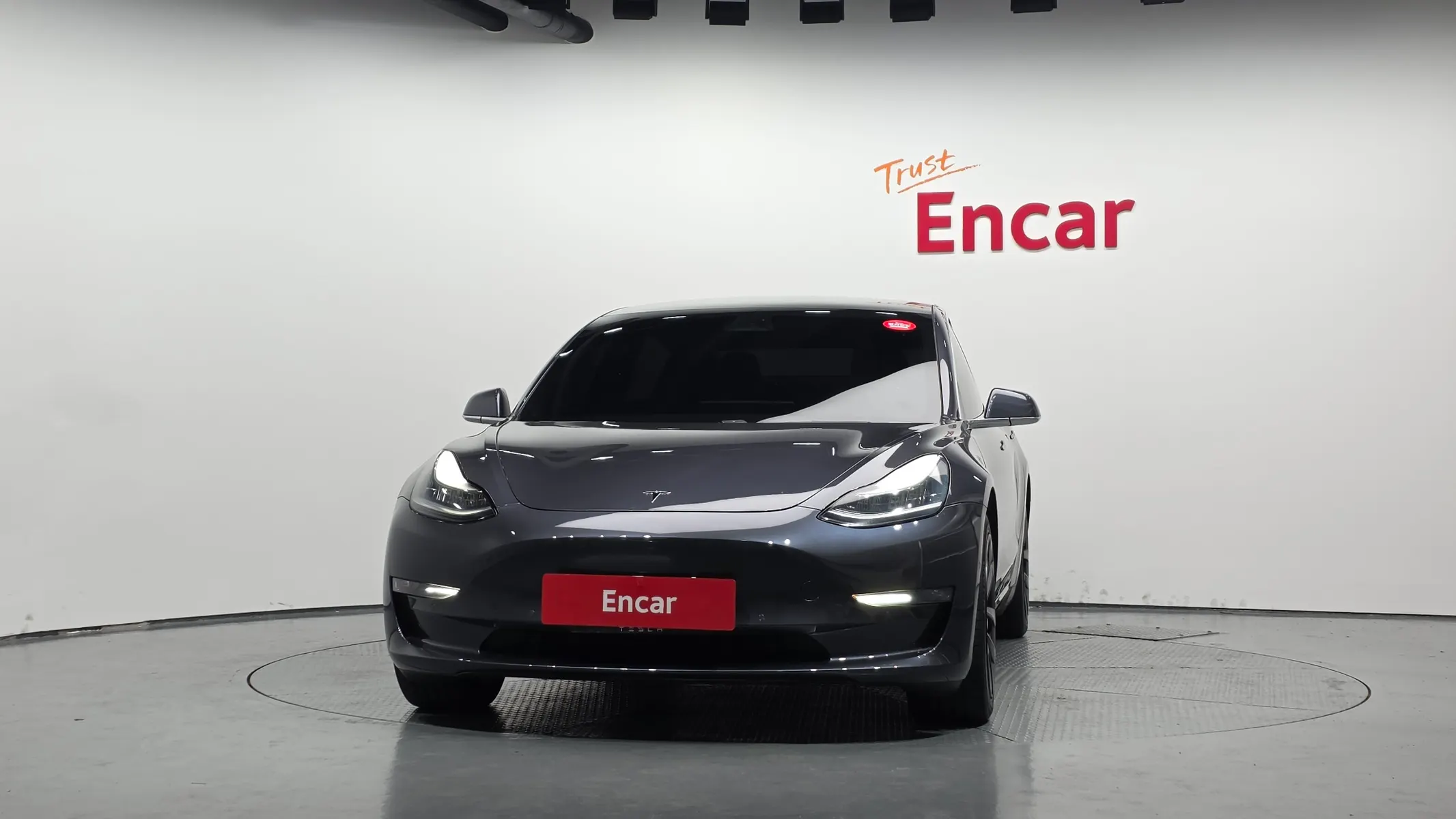 Tesla 3 AWD 2020 2/5