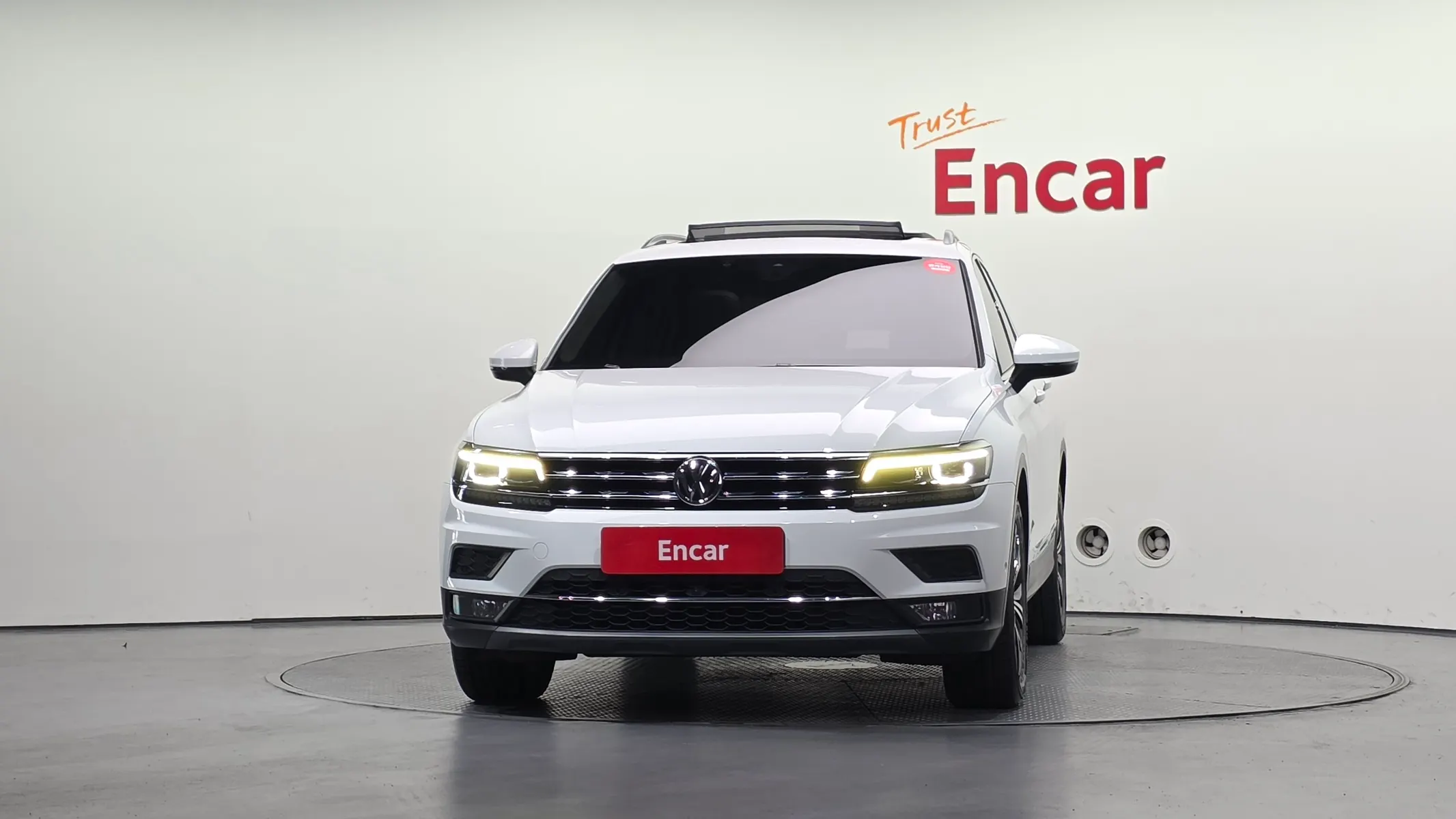 Volkswagen 2 2.0 TDI 2020 3/33