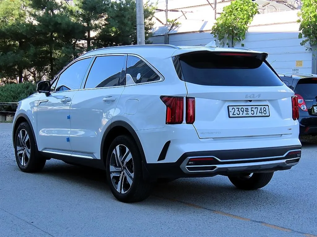 Kia 4 HEV 1.6 2WD 2023 2/5