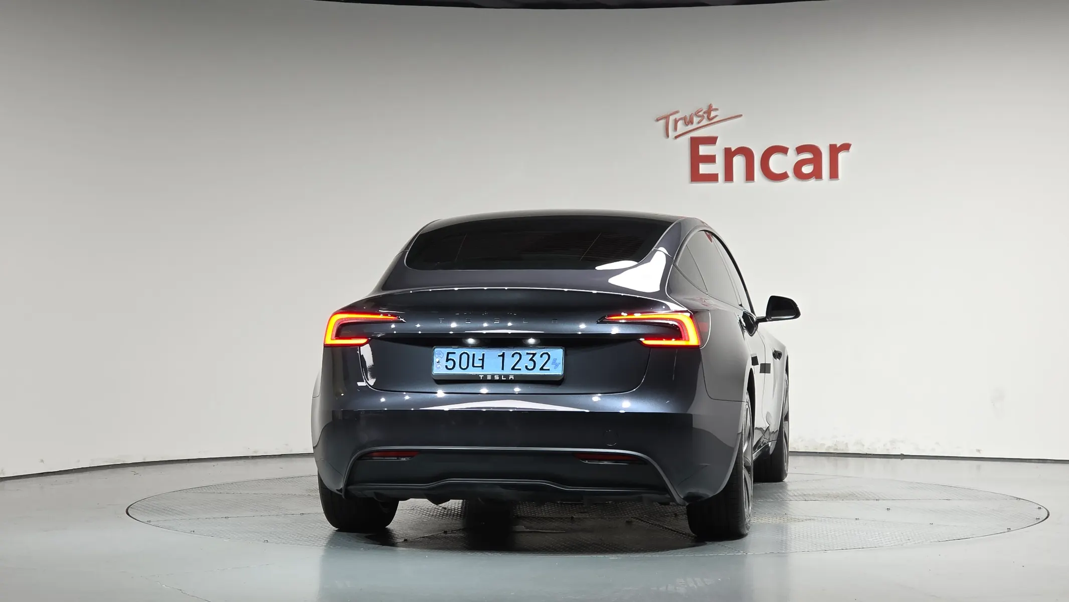 Tesla 3 RWD 2024 3/5