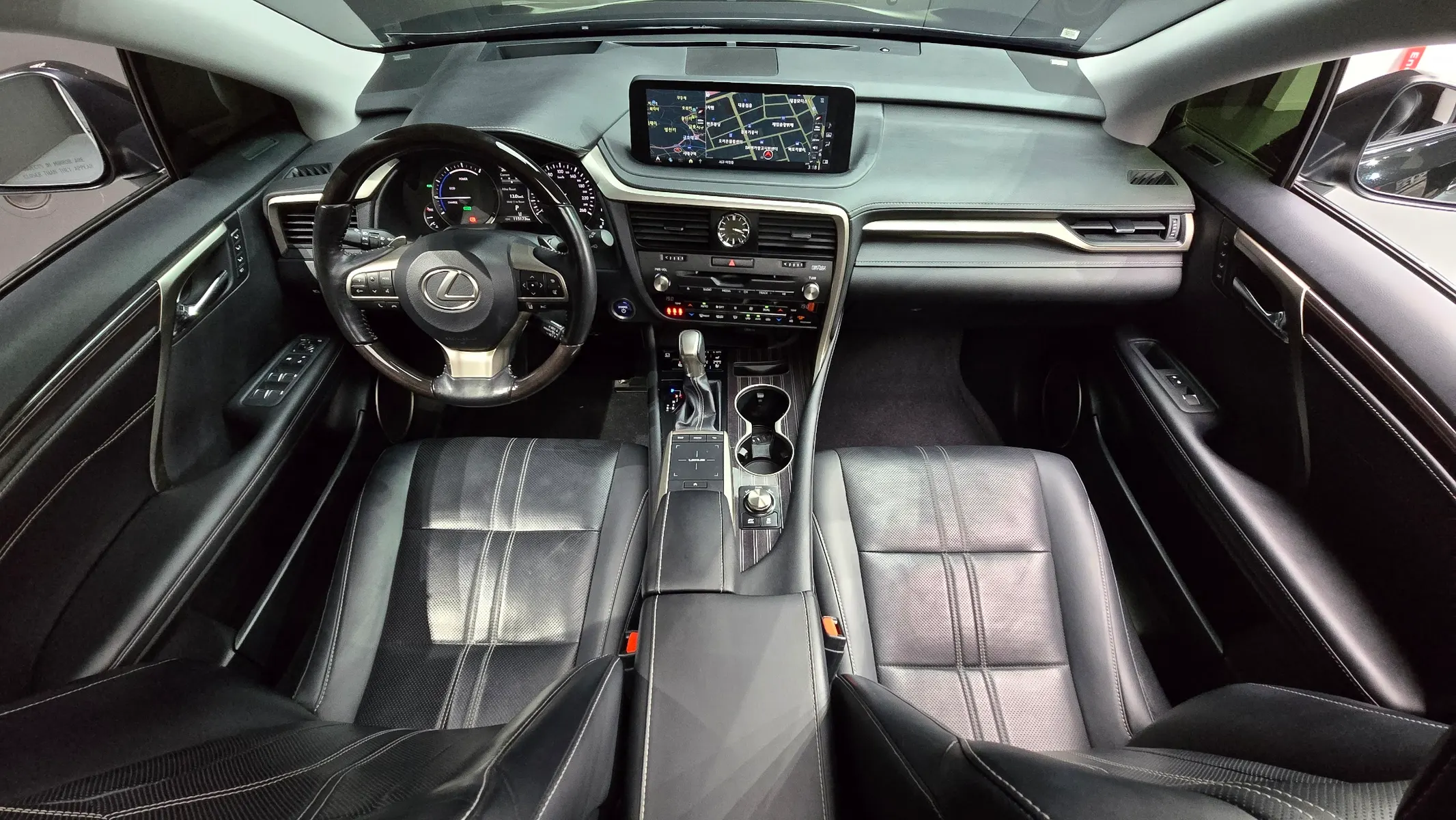Lexus RX450h 4 2022 4/5
