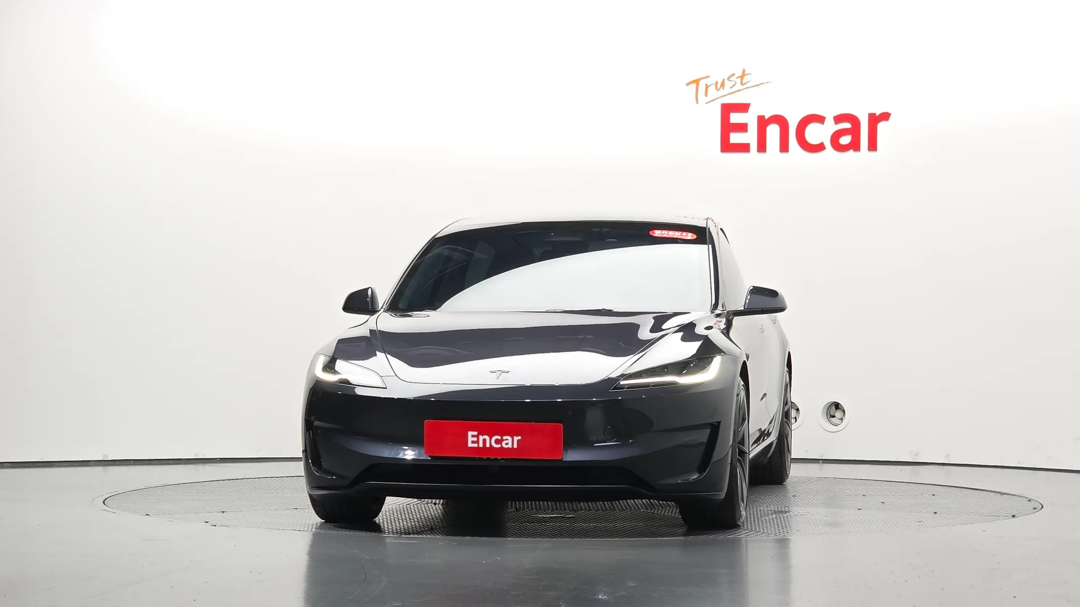 Tesla 3 AWD 2026 3/32