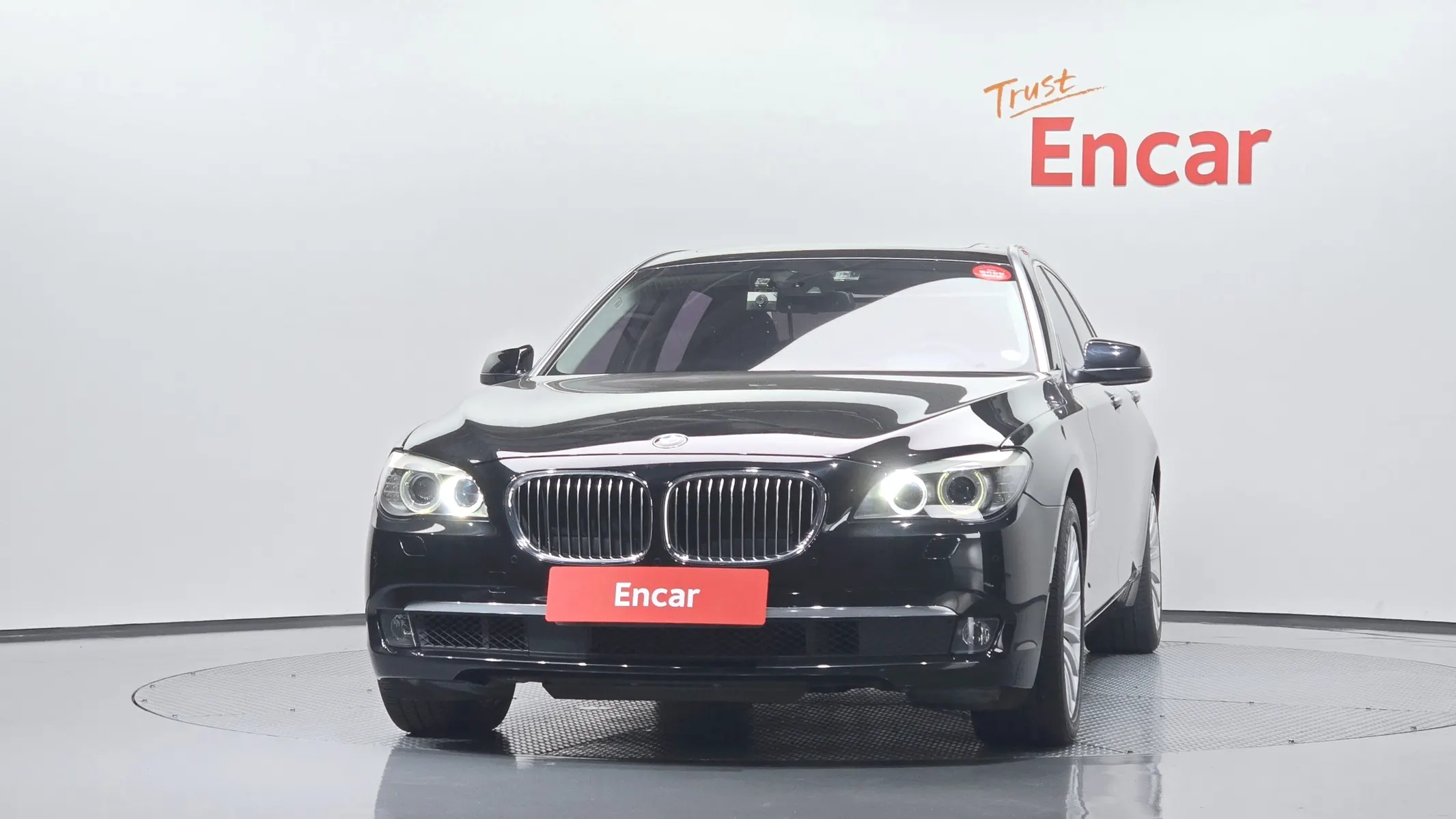 BMW 7 Series (F01) 740Li 2012 3/36