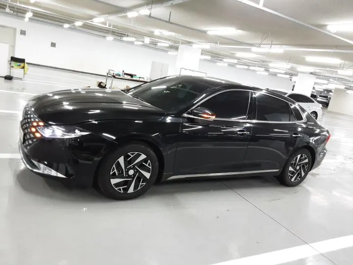 Hyundai IG 2022 2/5