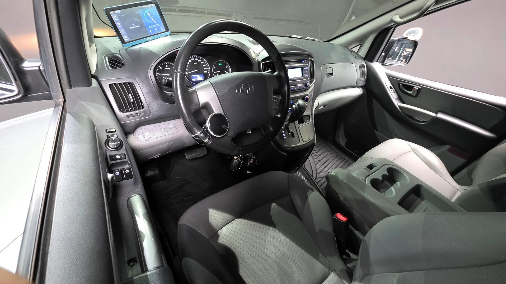 Hyundai 그랜드 스타렉스 3 2021 4/5