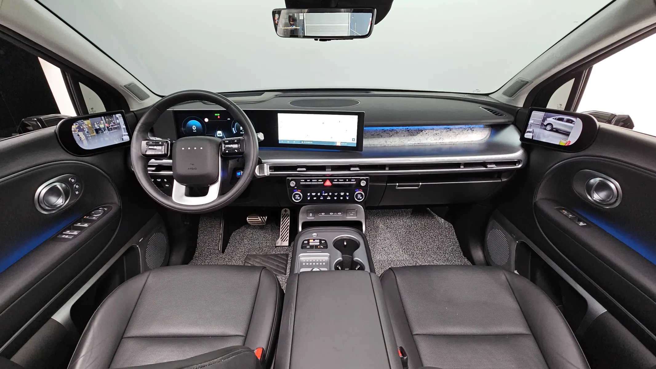 Hyundai 9 AWD 2025 4/5