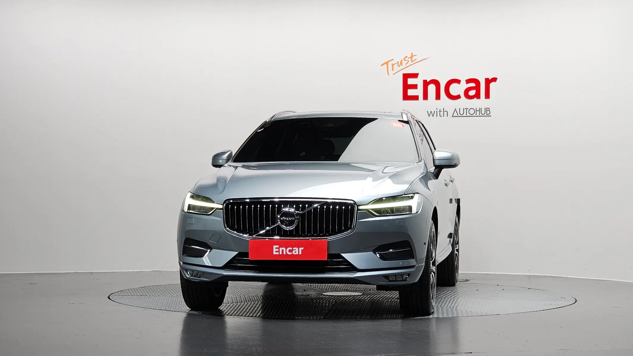 Volvo XC60 2 D4 2017 2/5