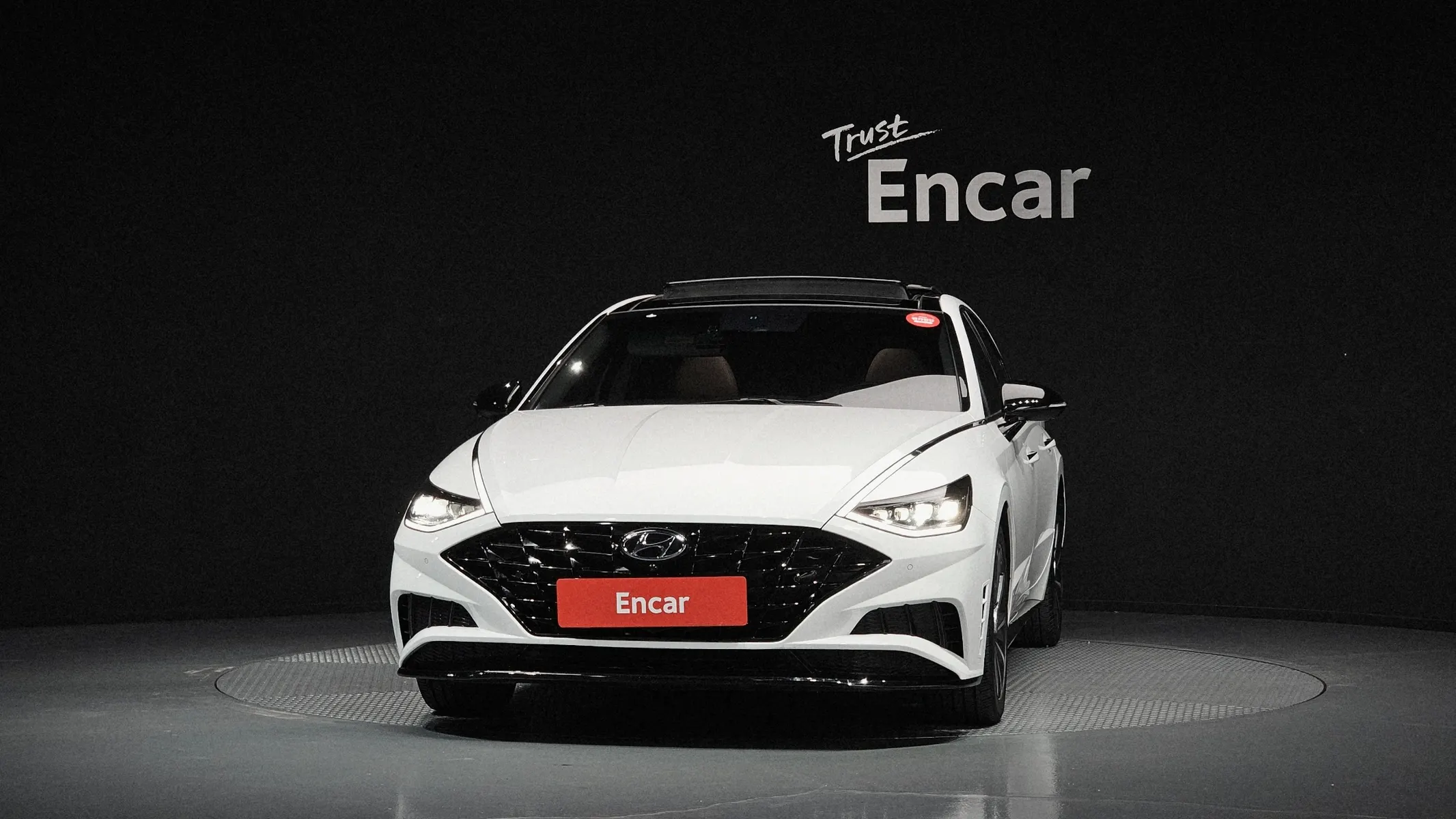 Hyundai (DN8) 2.0 2022 2/5