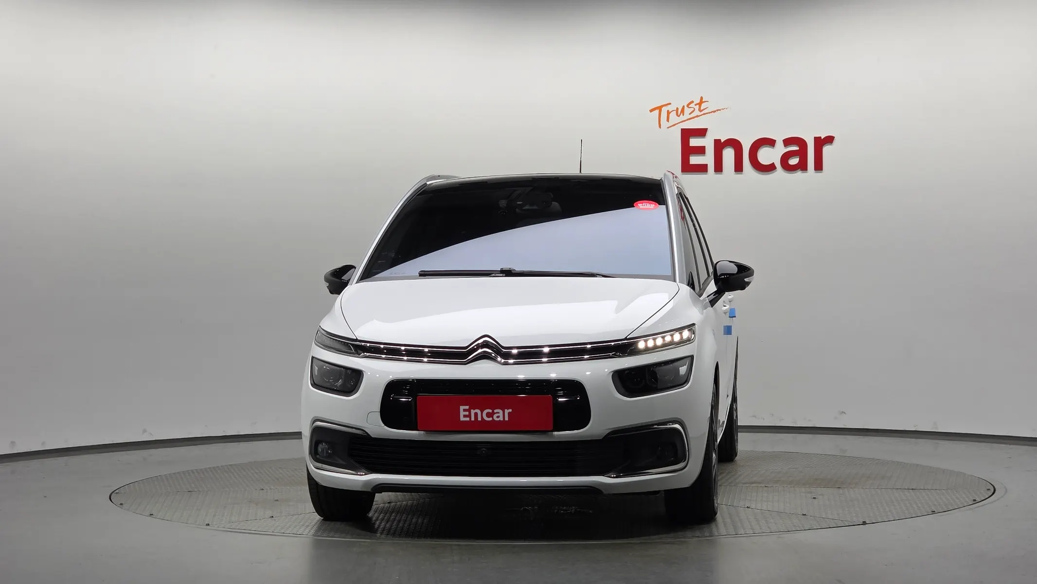 시트로엥/DS C4 Tourer 1.5 BlueHDi 2021 2/5