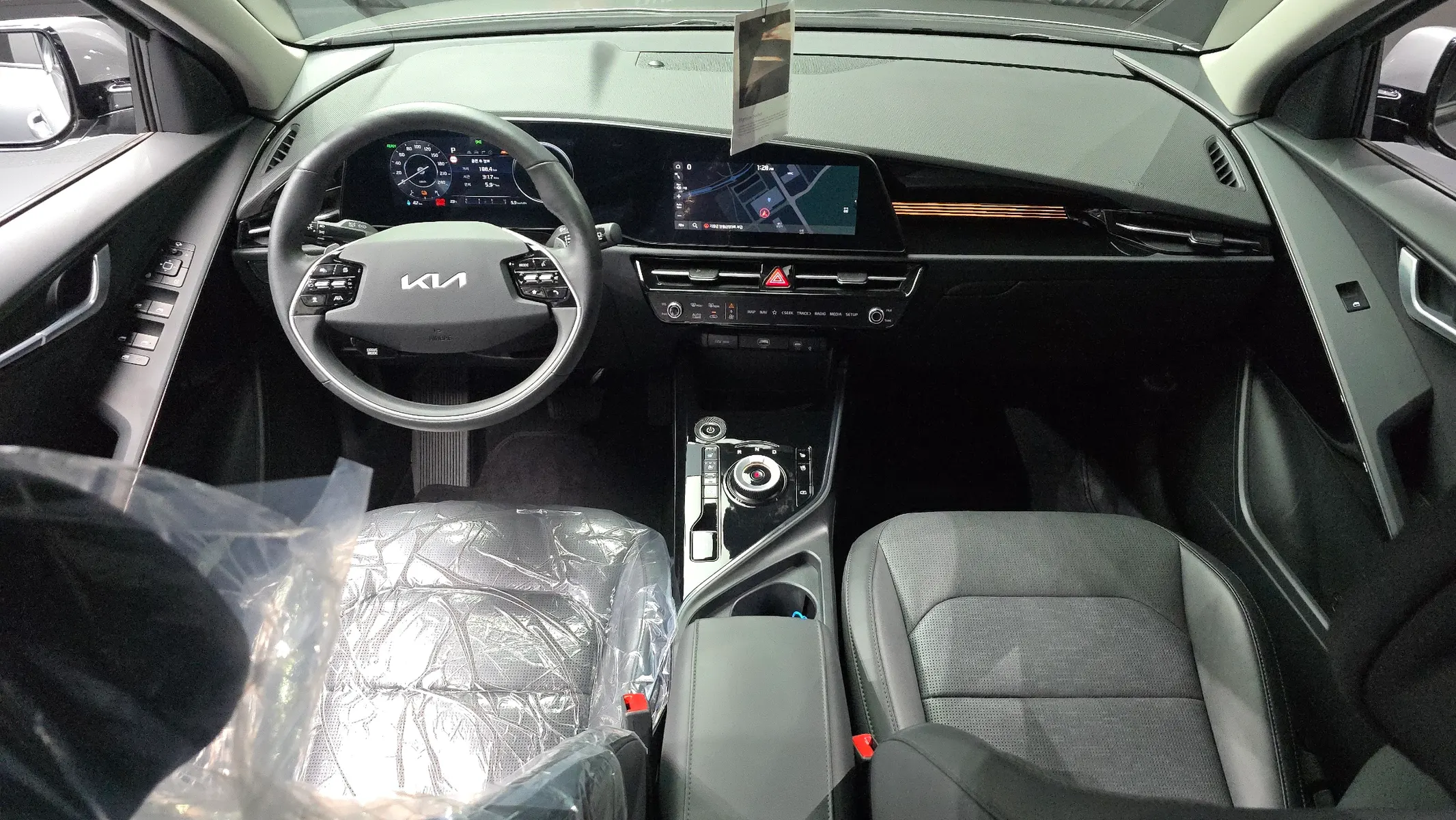 Kia EV 2023 4/5