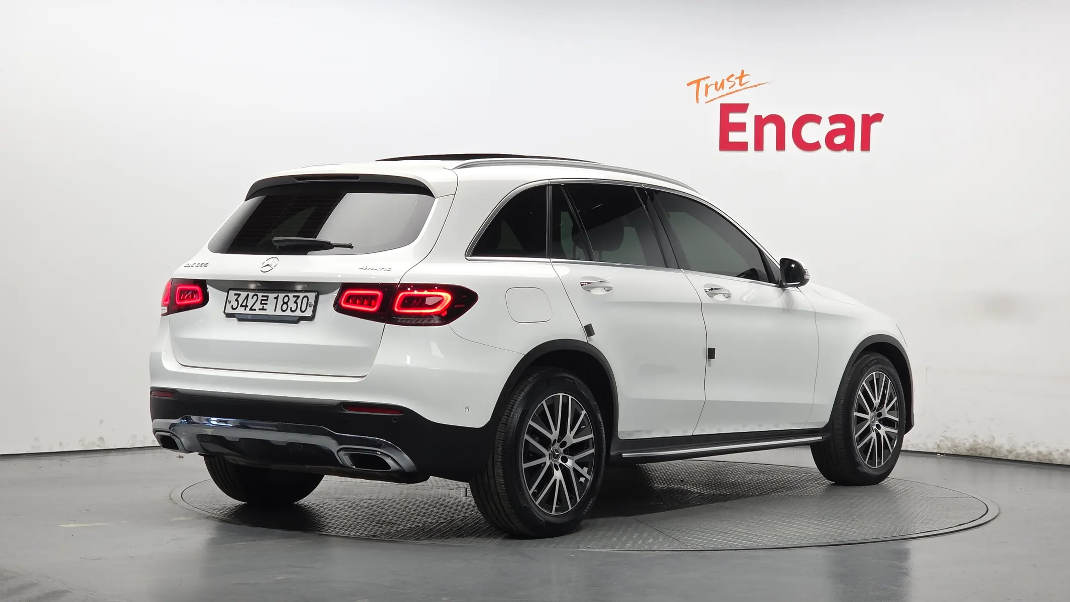 Mercedes-Benz GLC-Class X253 GLC300 4MATIC 2020 2/37