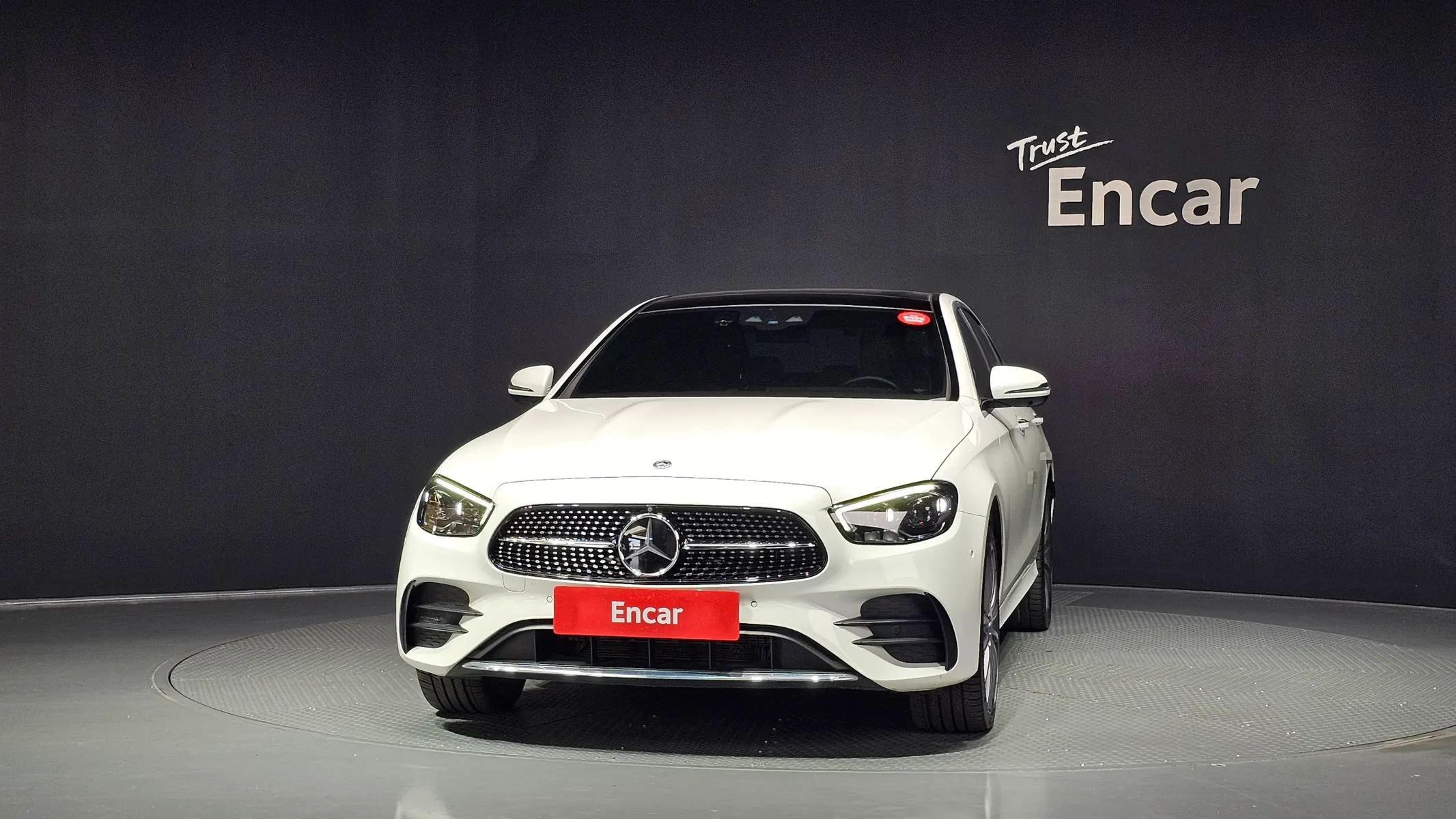 Mercedes-Benz E-Class W213 E350 4MATIC AMG Line 2022 3/35