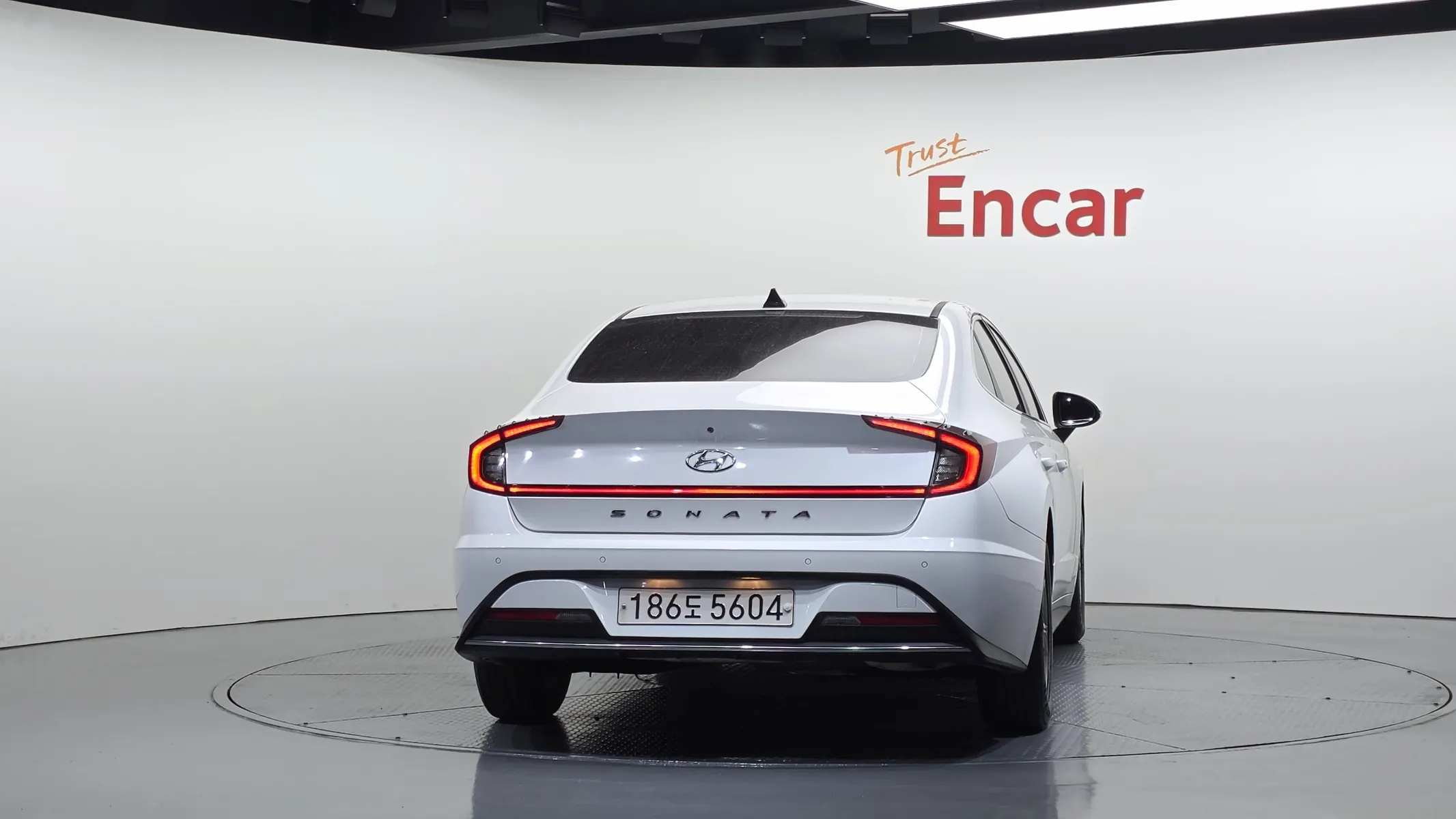 Hyundai (DN8) 2.0 LPG() 2020 3/5
