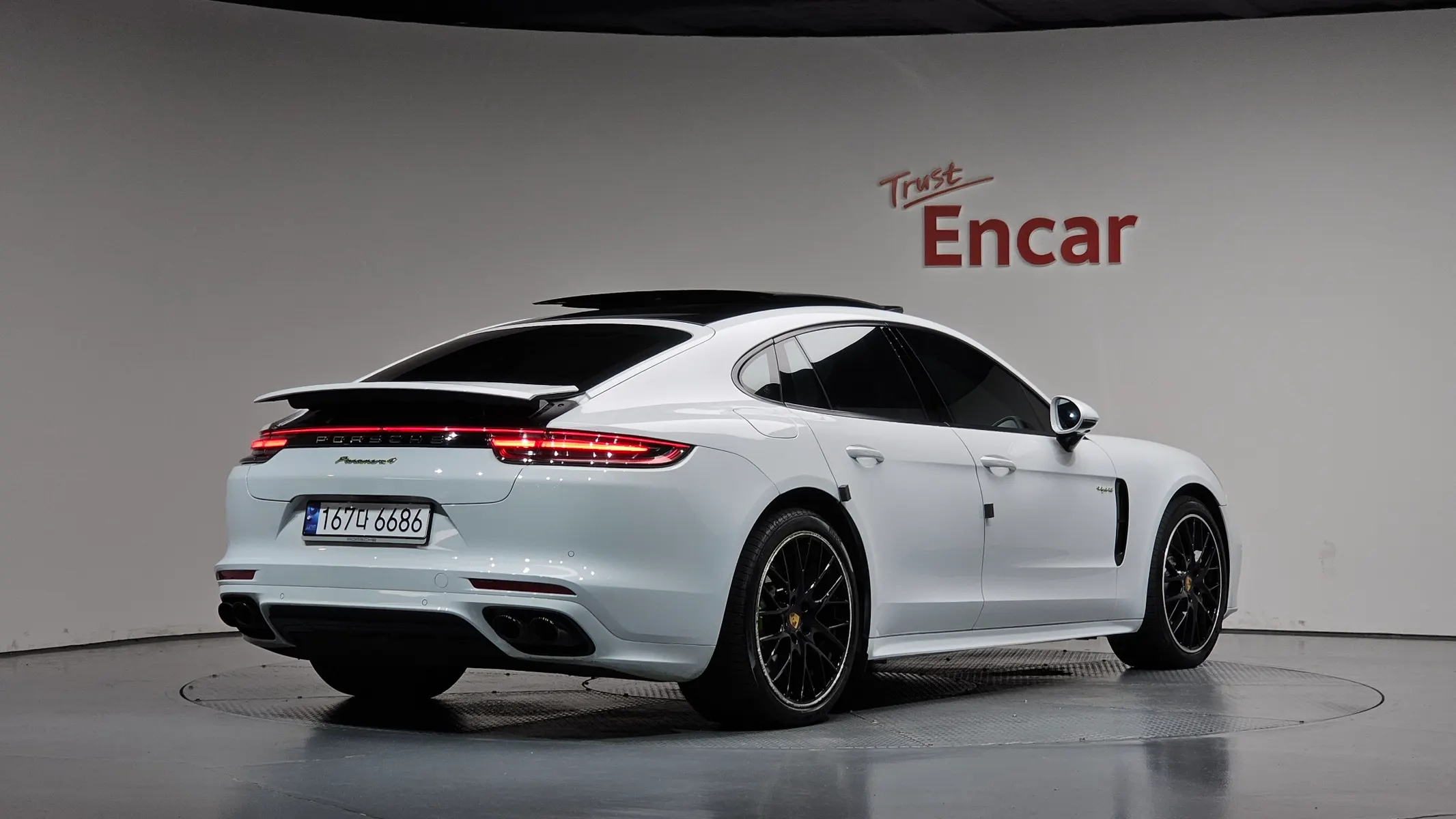 Porsche (971) 2.9 AWD E- 2020 2/48