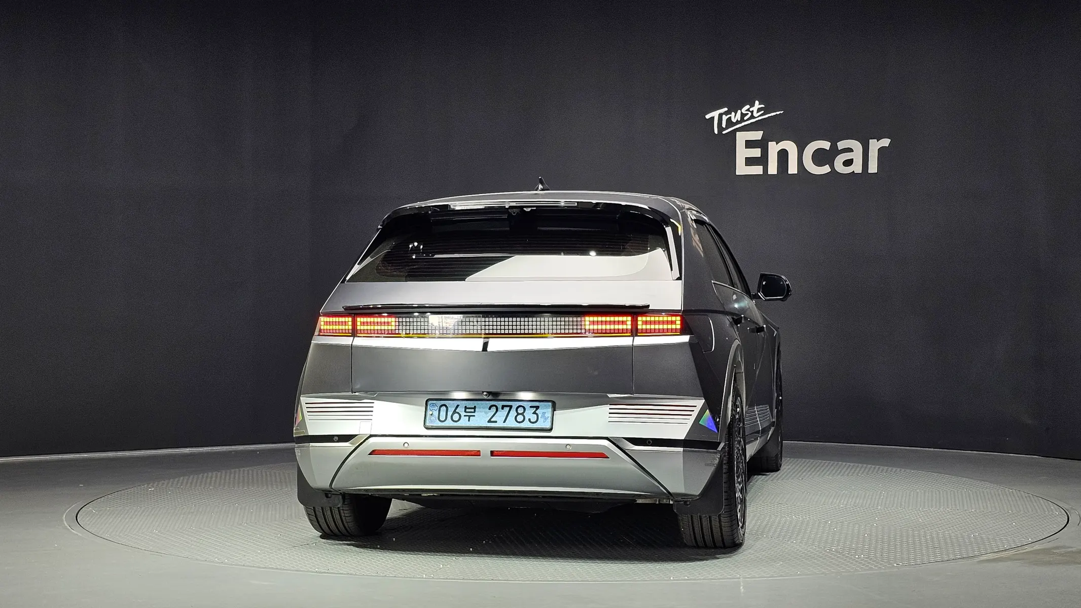 Hyundai Ioniq 5 AWD 2022 3/5