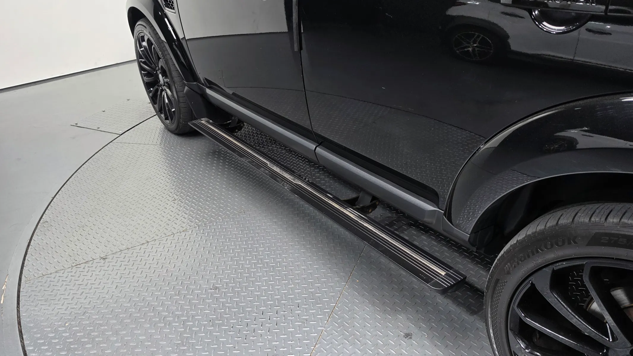 Land Rover 4 3.0 SDV6 SE 2015 30/31
