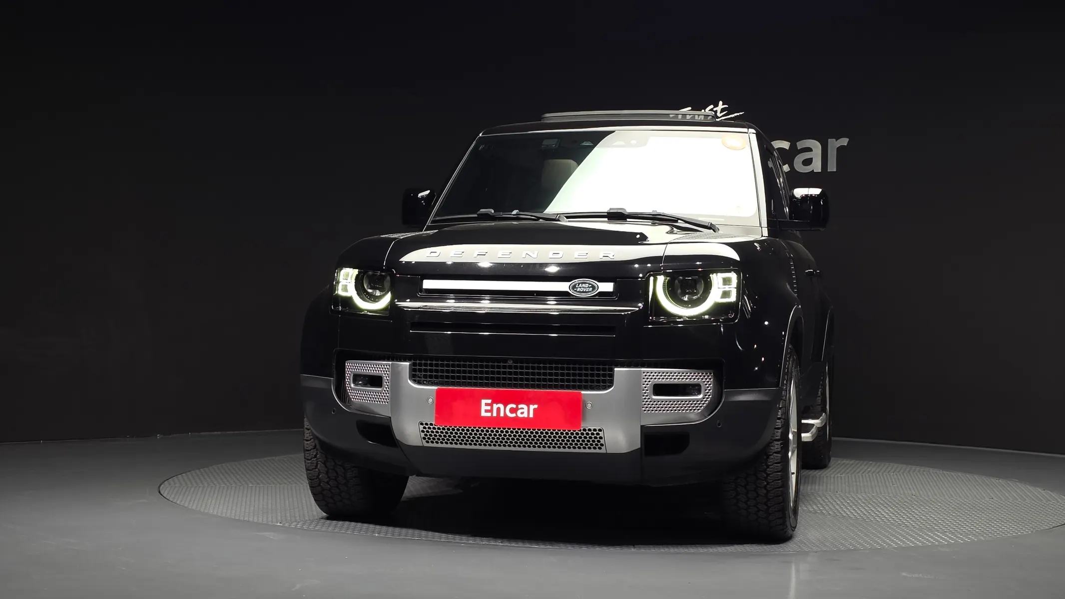 Land Rover (L663) 110 D250 SE 2022 3/35
