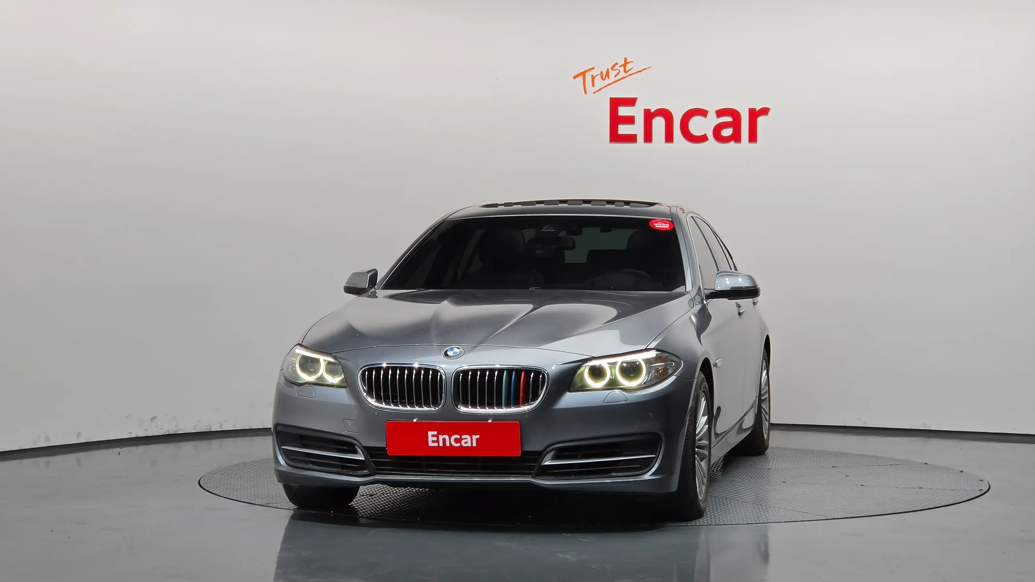 BMW 5 Series (F10) 520d xDrive 2014 3/21