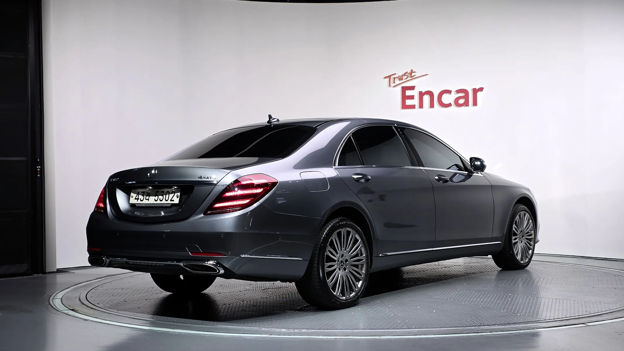 Mercedes-Benz S-Class W222 S560L 4MATIC 2019 2/36