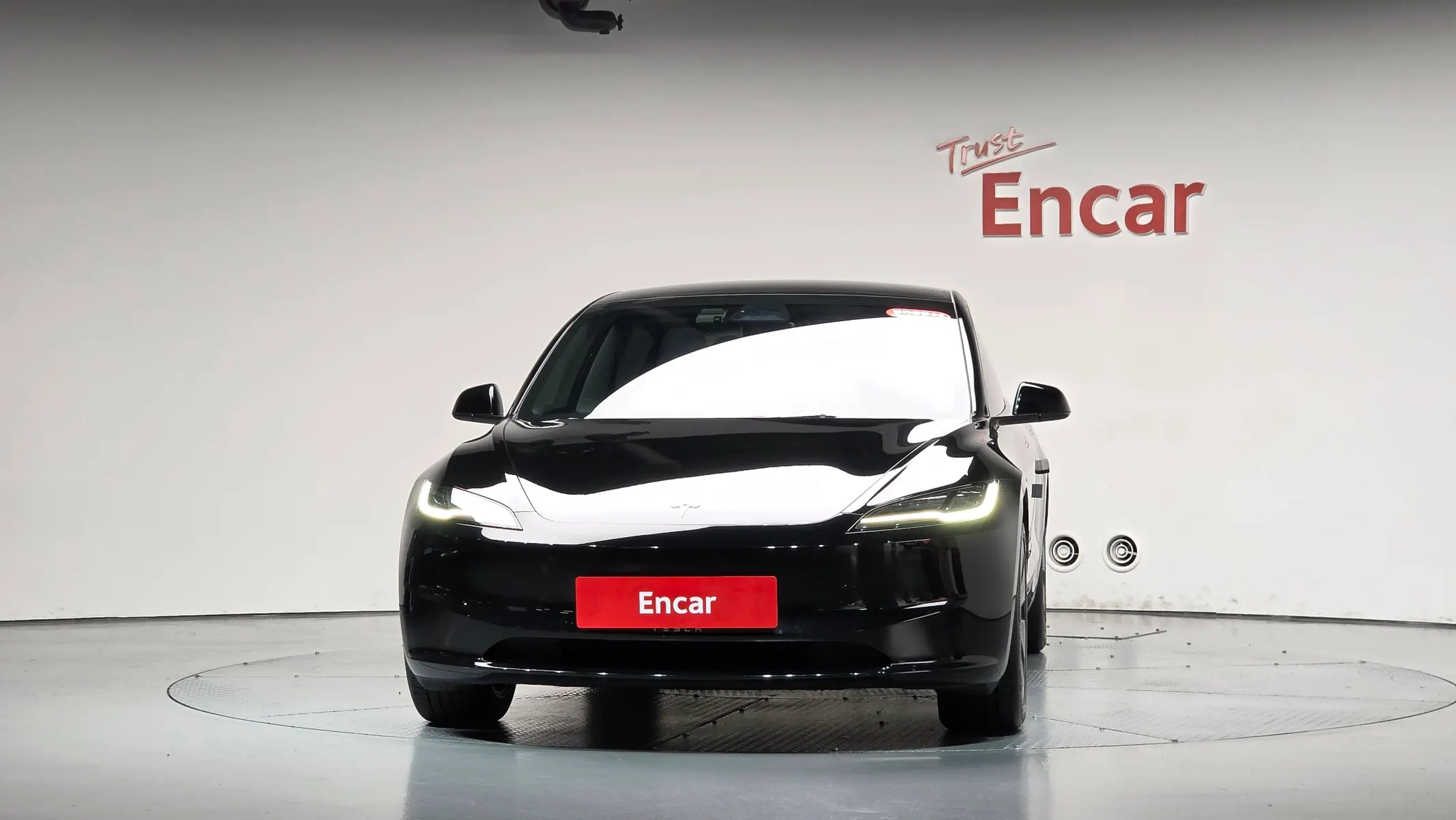 Tesla 3 RWD 2024 2/5