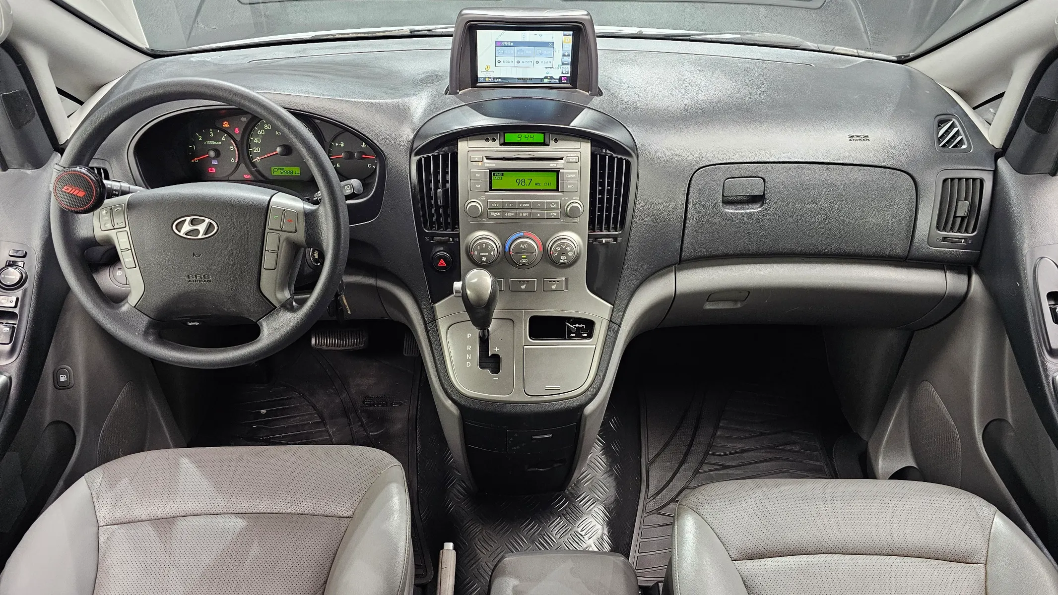 Hyundai Grand Starex 5 2014 4/5