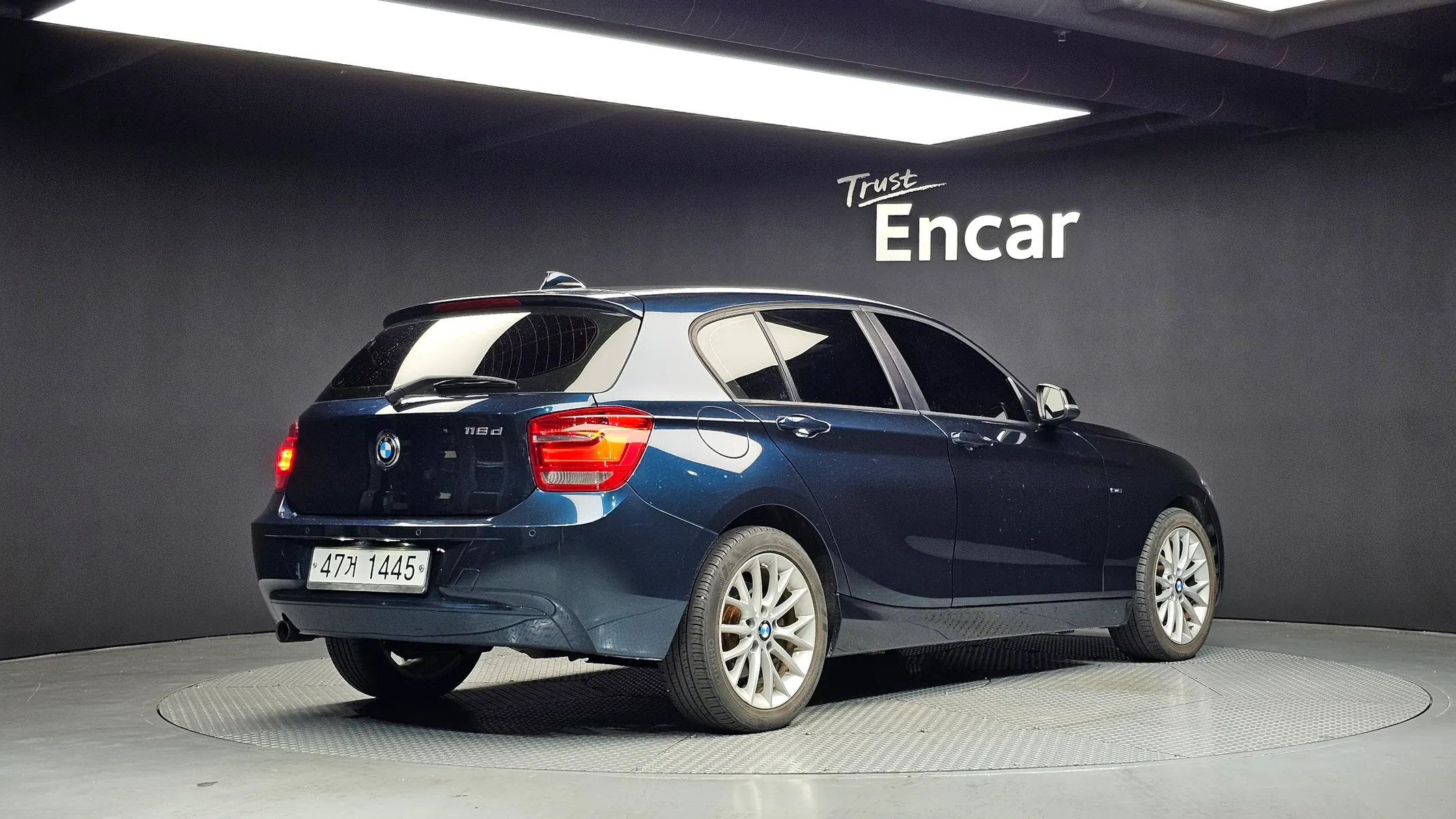 BMW 1 Series (F20) 118d 5 2015 2/21
