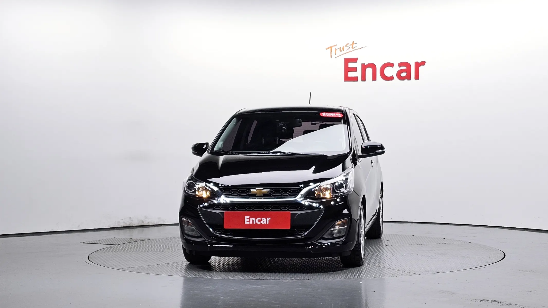Chevrolet Spark 2019 2/5
