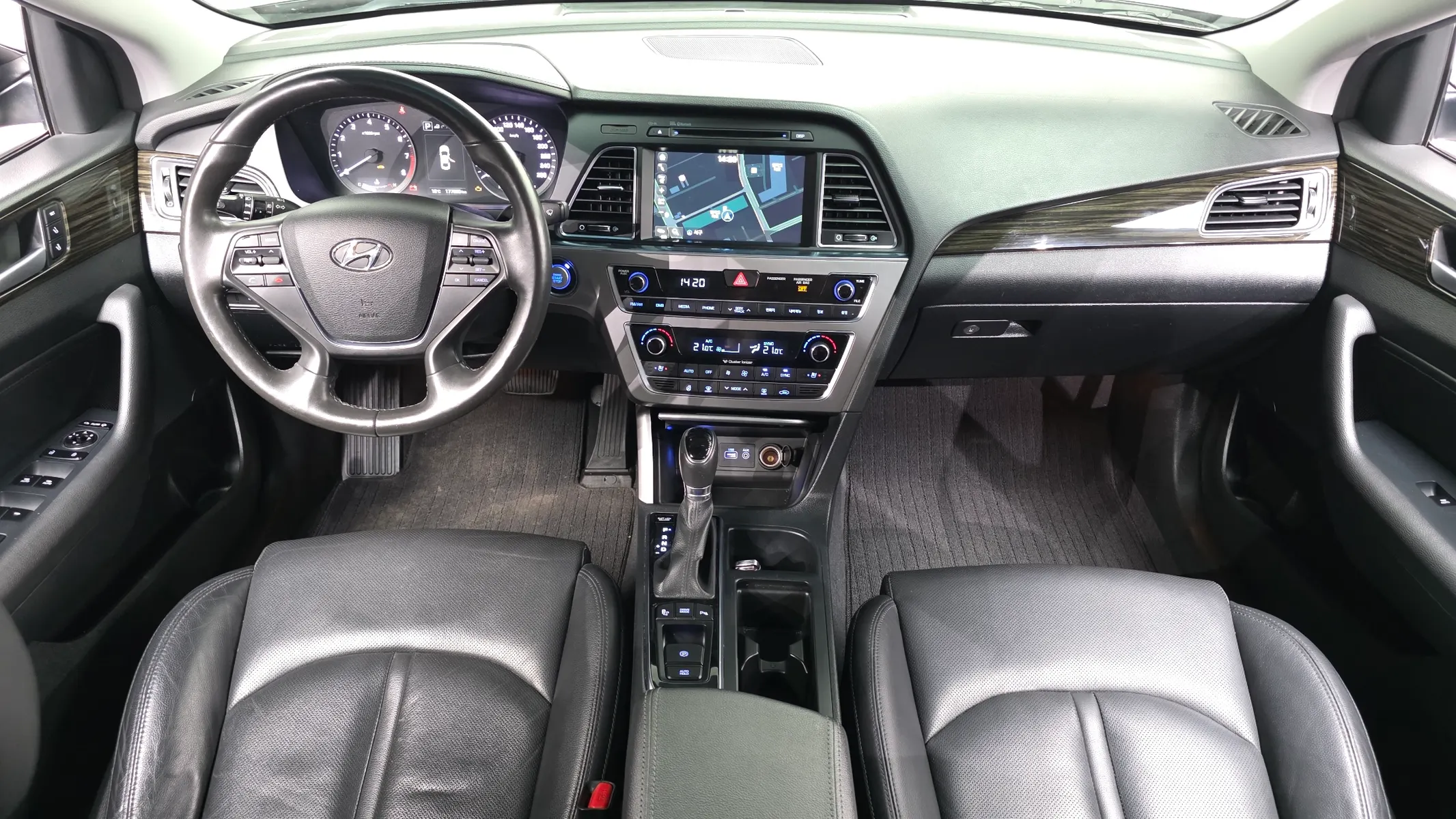 Hyundai LF 2.0 2016 4/5