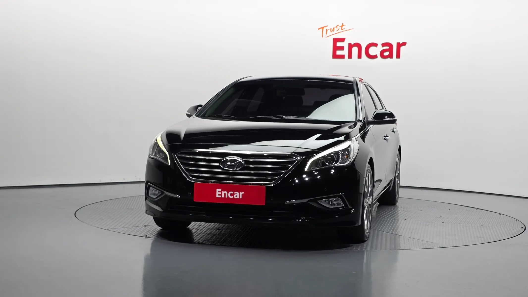Hyundai LF 2.0 2016 2/5