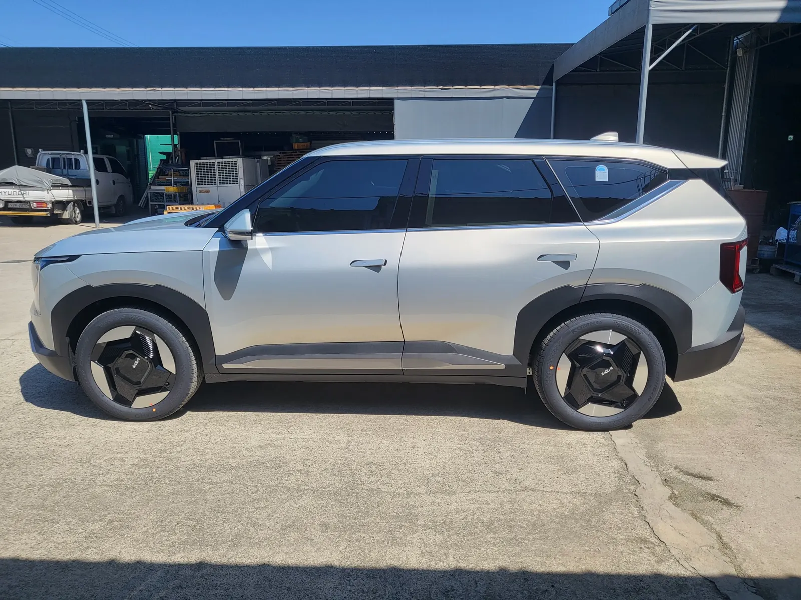 Kia EV5 2WD 2026 3/5